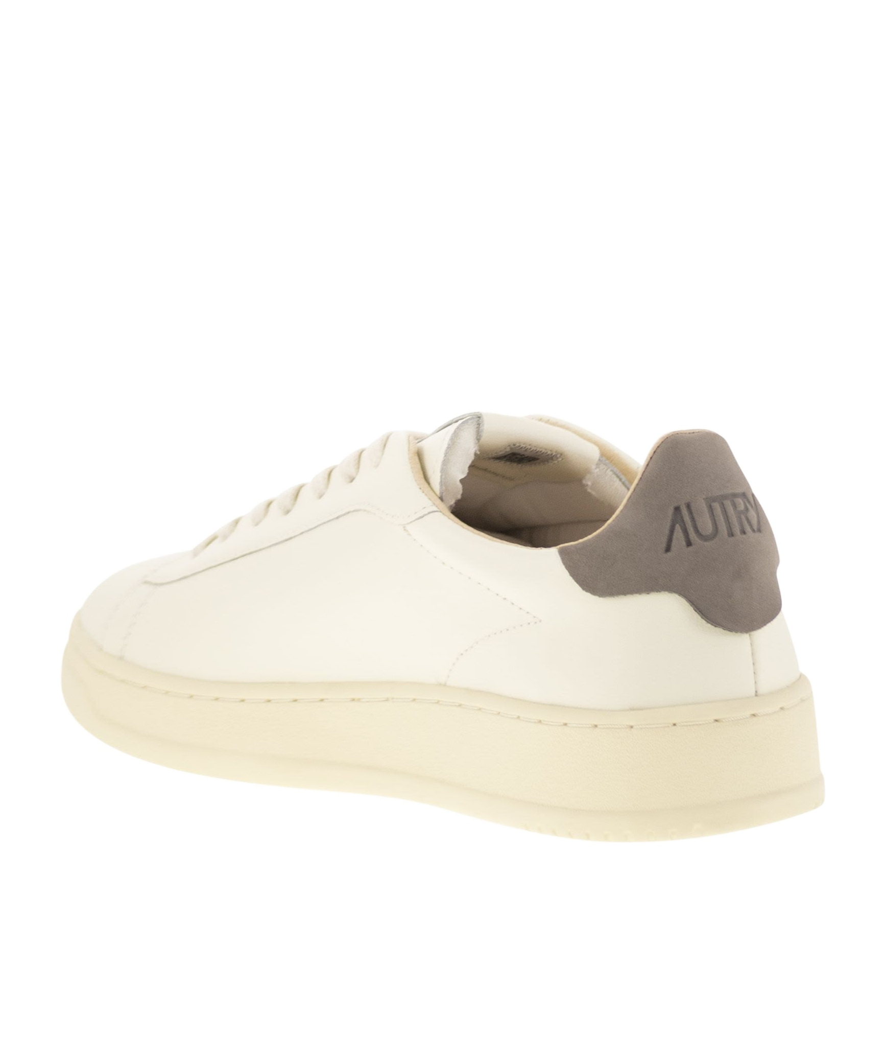 Autry Dallas Leather Sneakers