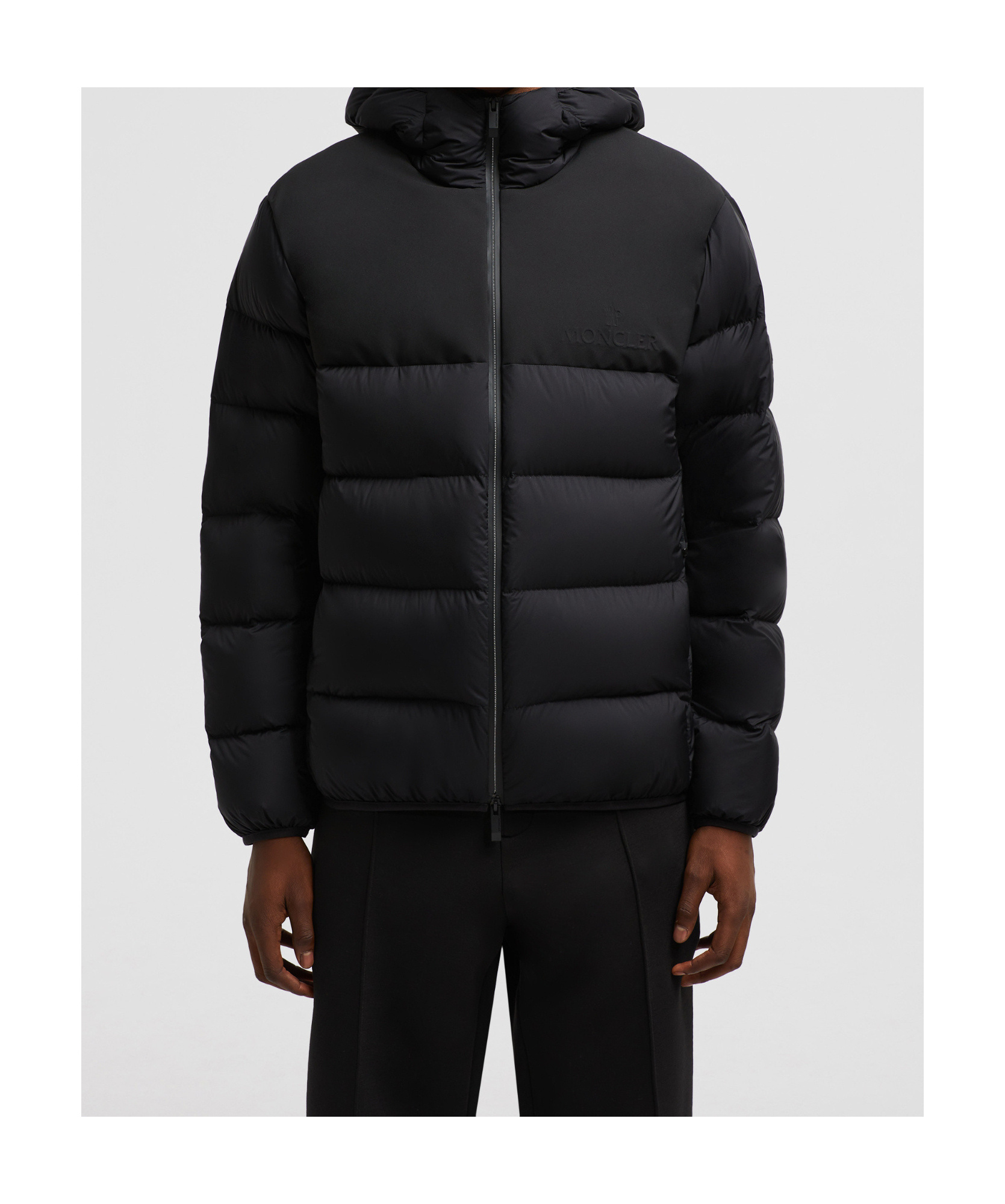 Moncler Men's Veumont Down Jacket In Black