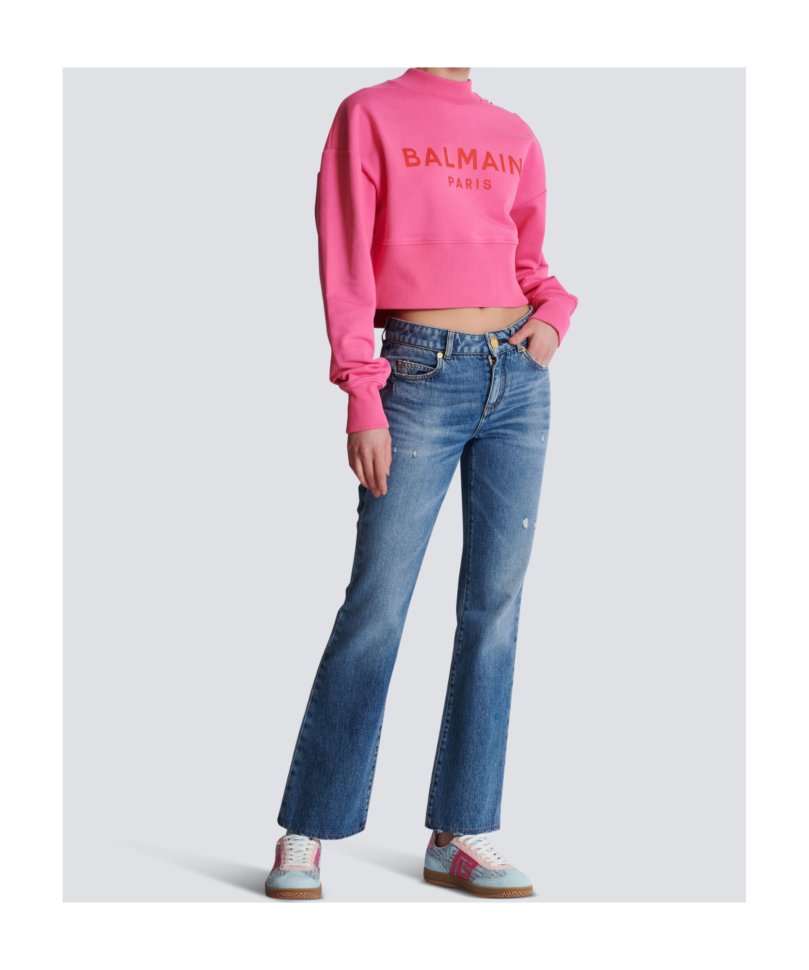 BALMAIN CROPPED SWEATSHIRT WITH BALMAIN PARIS PRINT