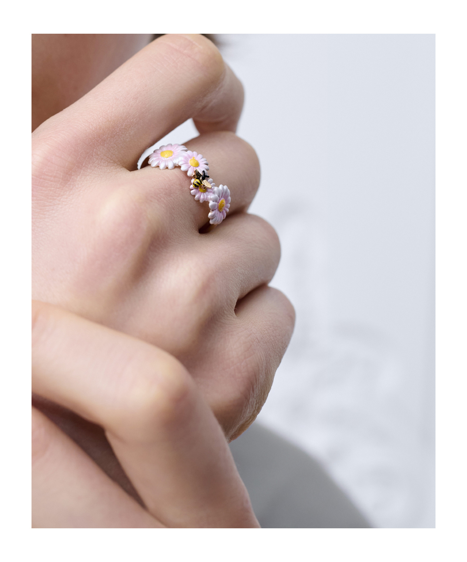 Dior Daisy Ring In Multi