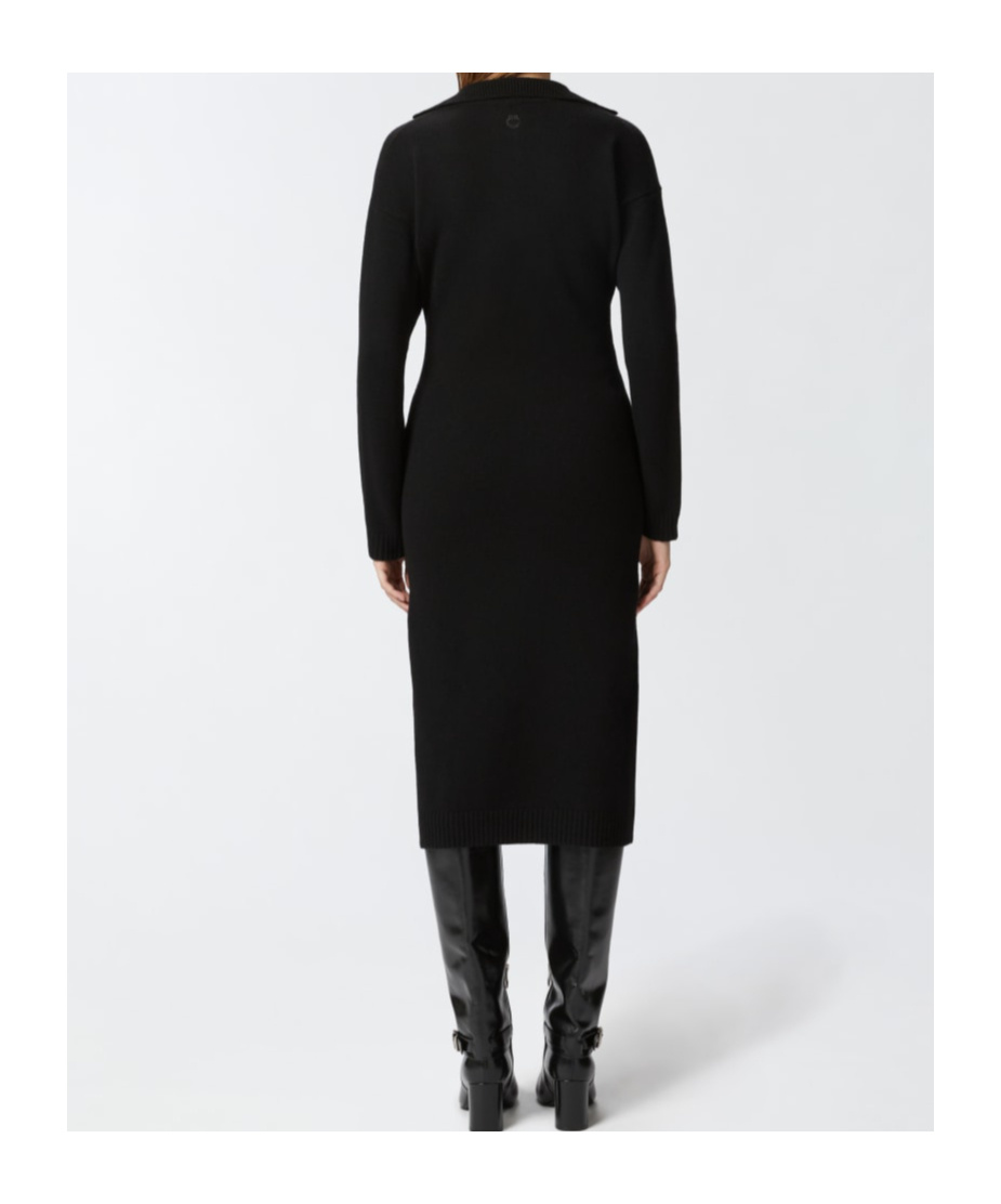 Pinko V-neck Knitted Dress In Black