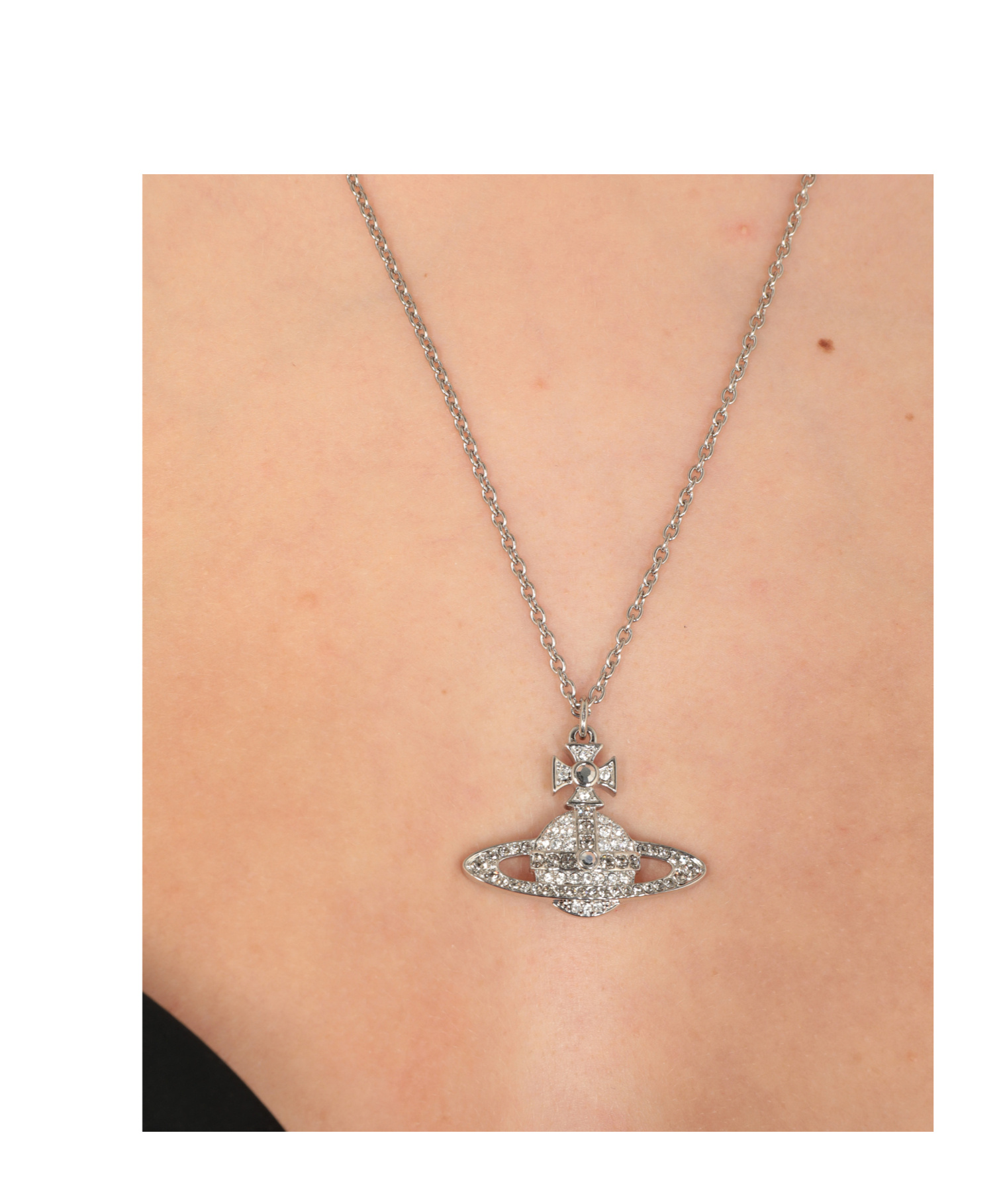 Vivienne Westwood Kika Pendant Necklace