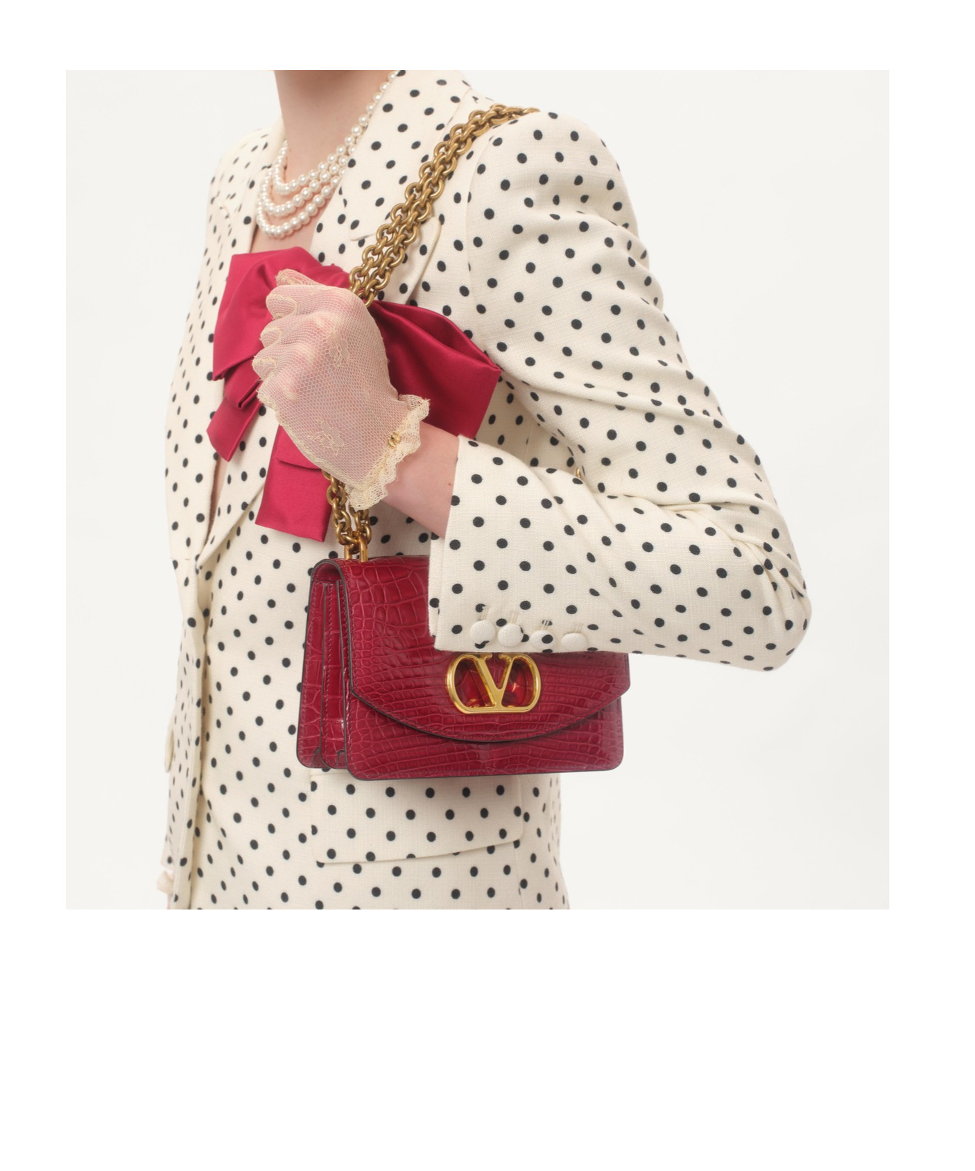 Valentino Small Vain Shoulder Bag In Scarlet
