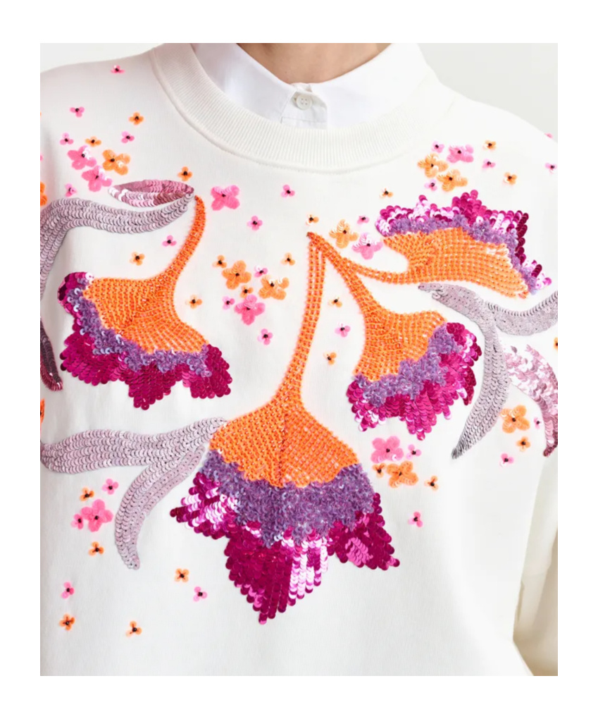 Essentiel Antwerp Hotanical Boxy Sweatshirt By Essentiel In White