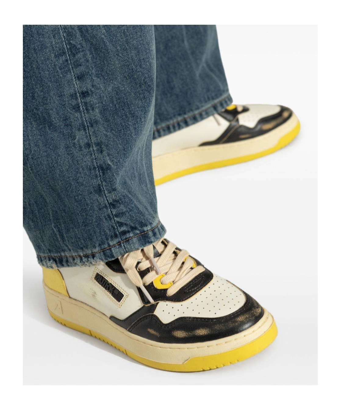 Autry Medalist Trainers In Nude