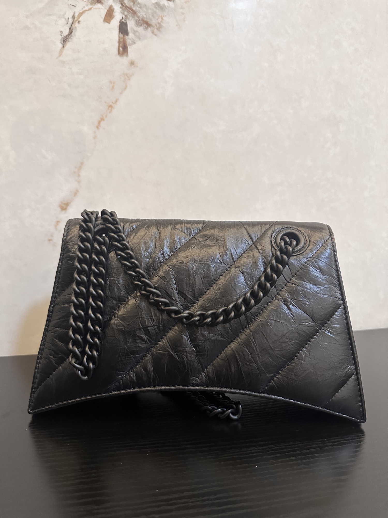 BALENCIAGA BORSA CRUSH PICCOLA TRAPUNTATA CON CATENA DA DONNA IN NERO