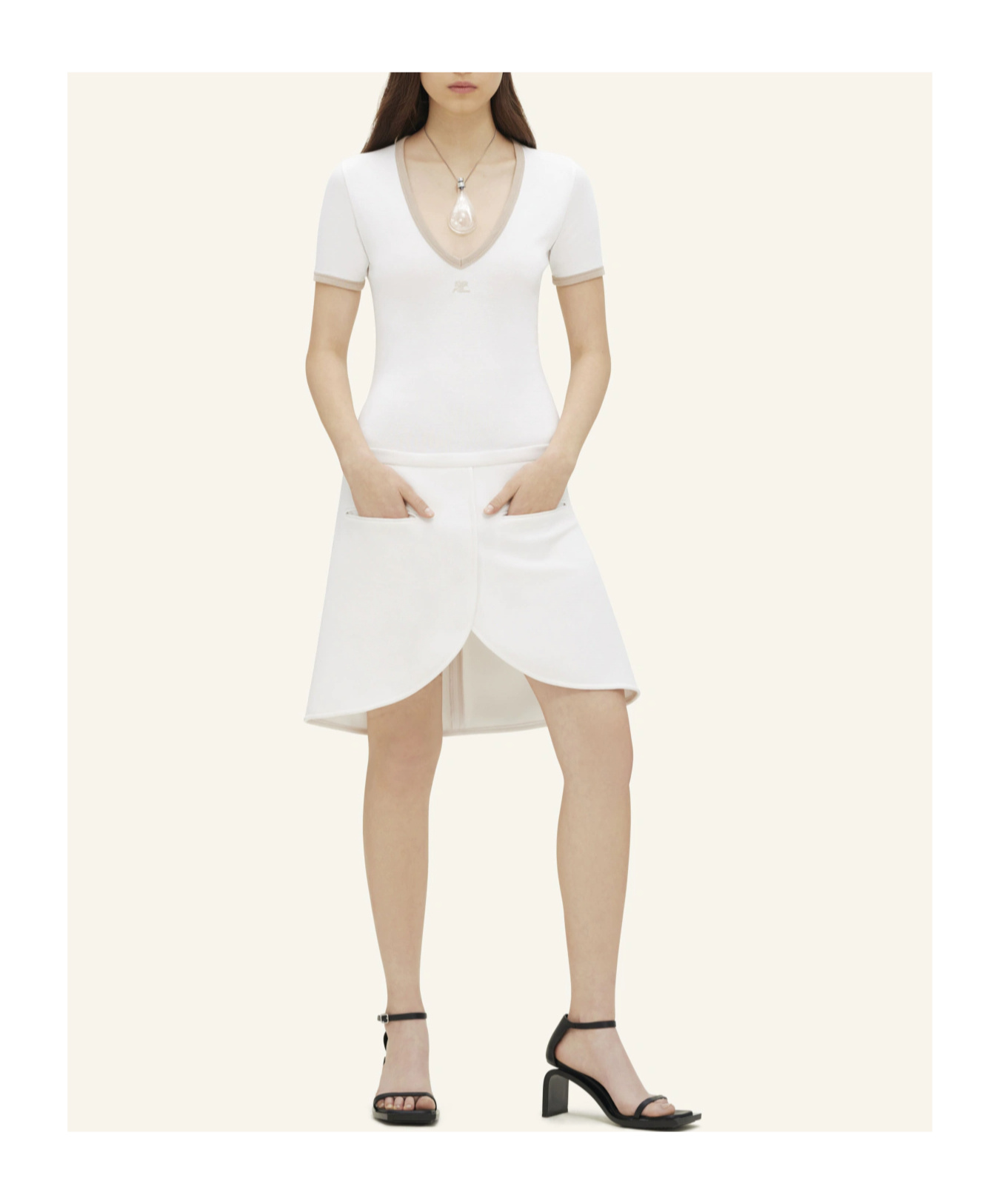 COURRÈGES COURRÈGES CONTRAST V-NECK T-SHIRT