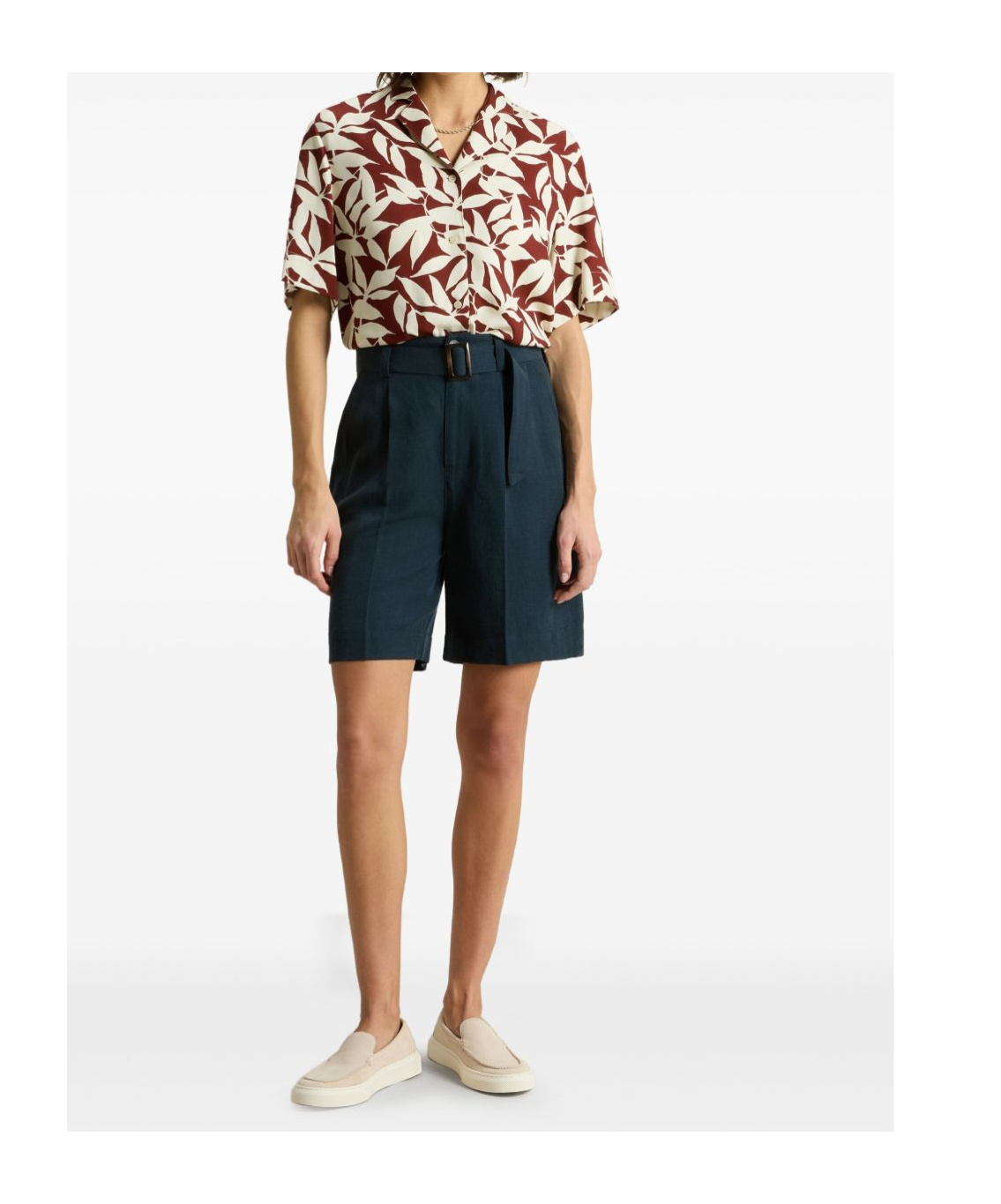 Woolrich Blended Linen Shorts In Linen With Waist Belt In Blue