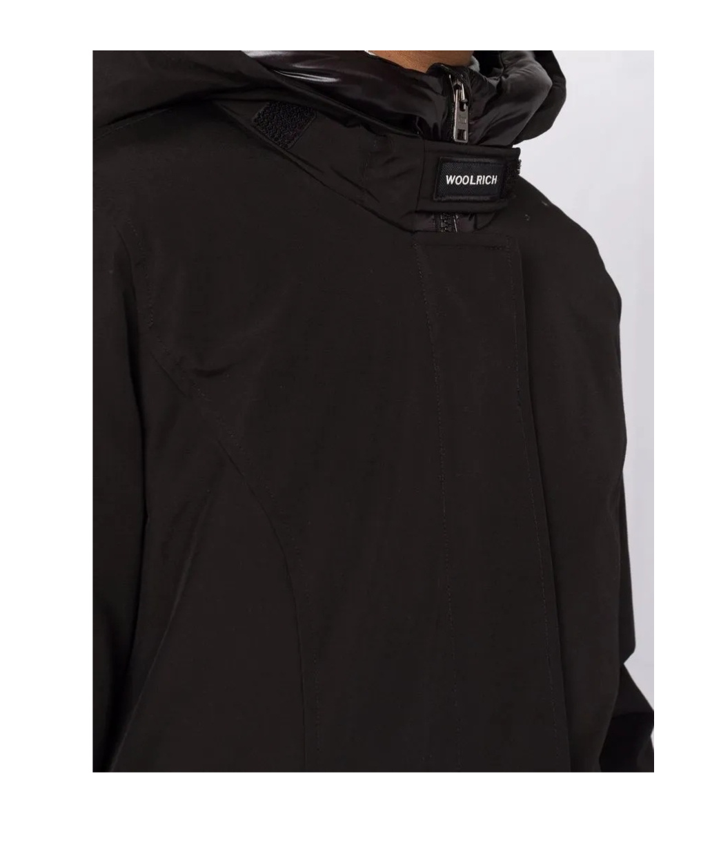 Woolrich Hooded Down Jacket In Black