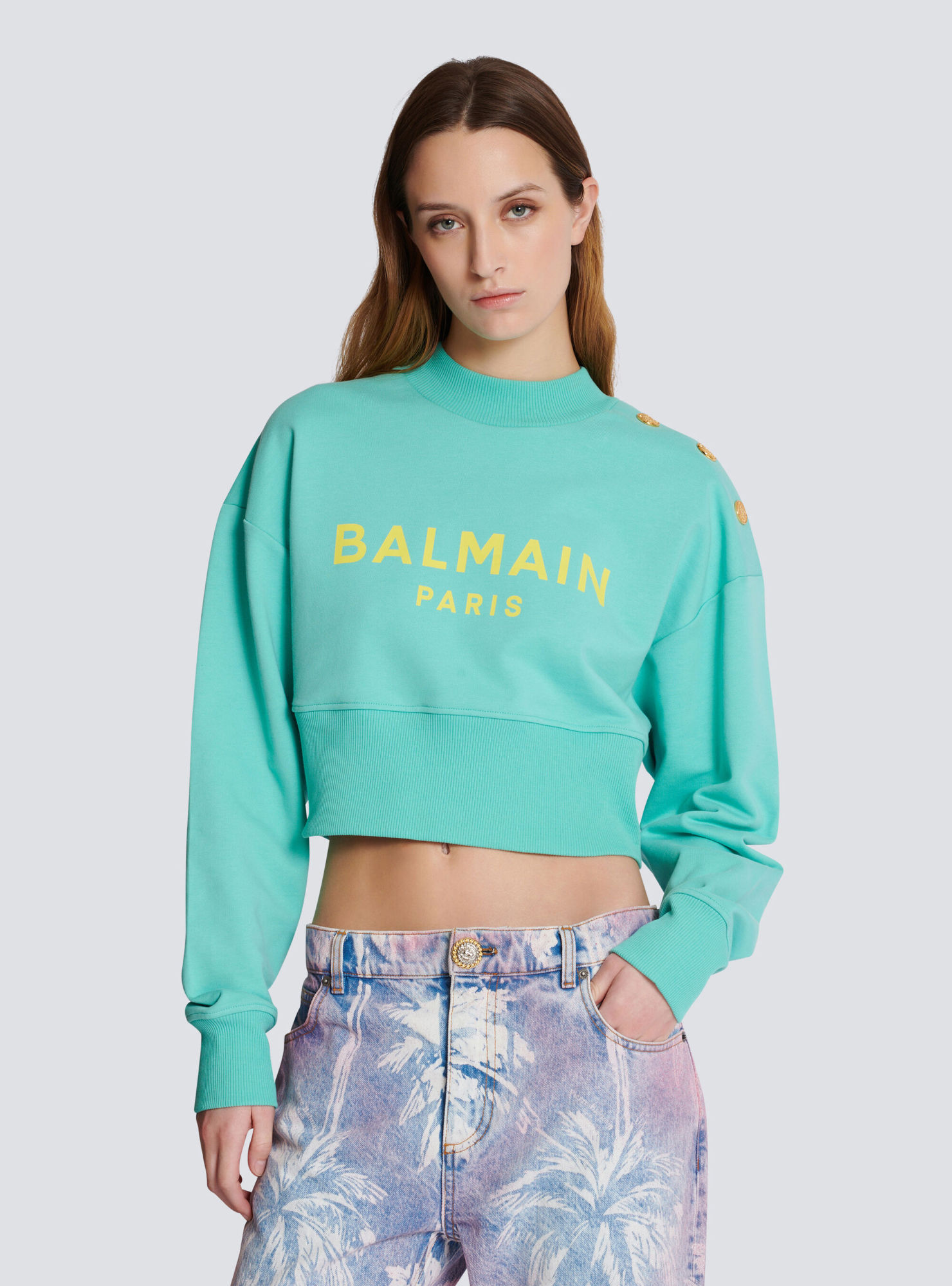 Balmain Logo-print Cropped Sweatshirt In Green