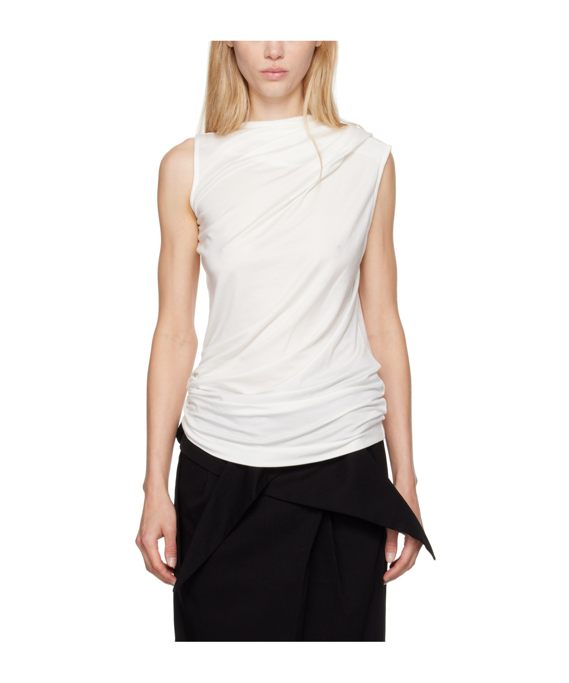 Issey Miyake Pendant Detail Vest In White
