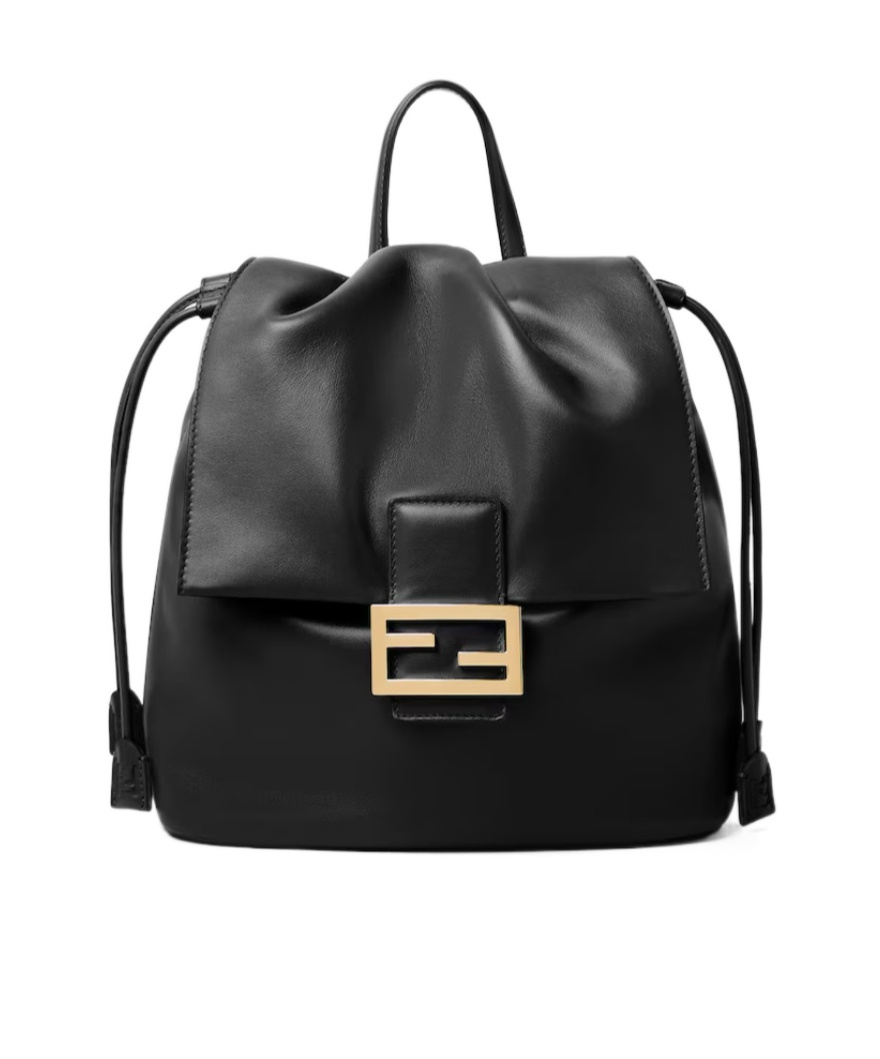 Fendi Women Black Backpack With Ff Plaque Closure On The Front In Patent Leather Woman In Black