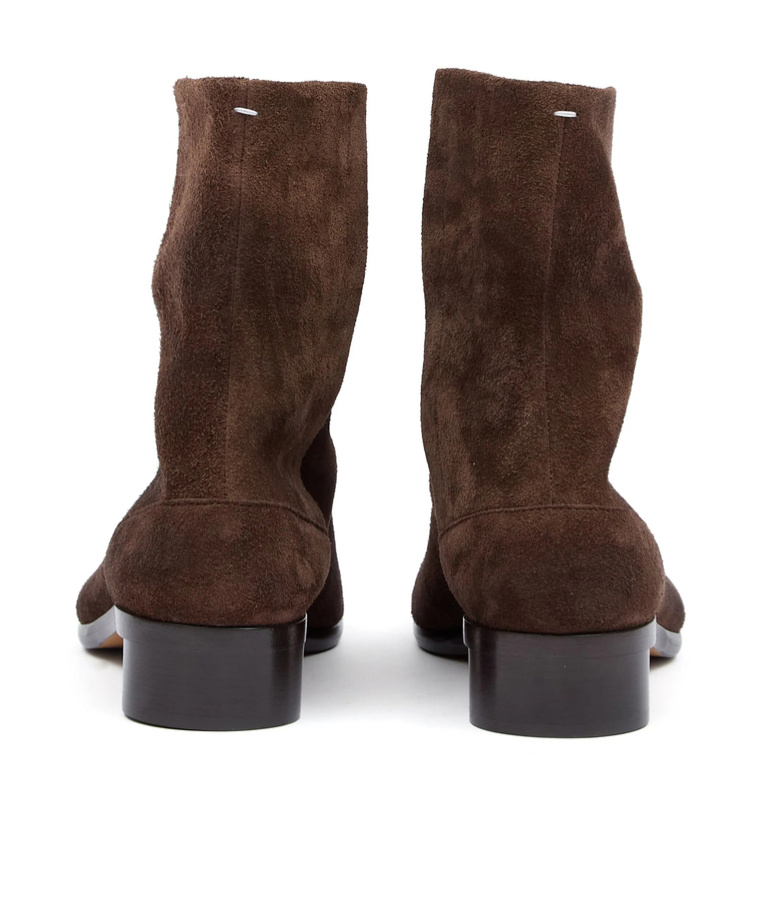 Maison Margiela Tabi Toe Ankle Boots In Brown