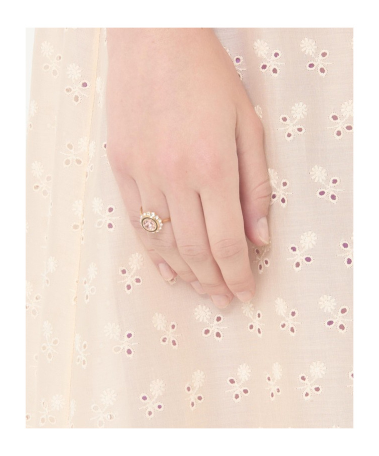 Valentino Vlogo Ring Mit Kristallen In Gold
