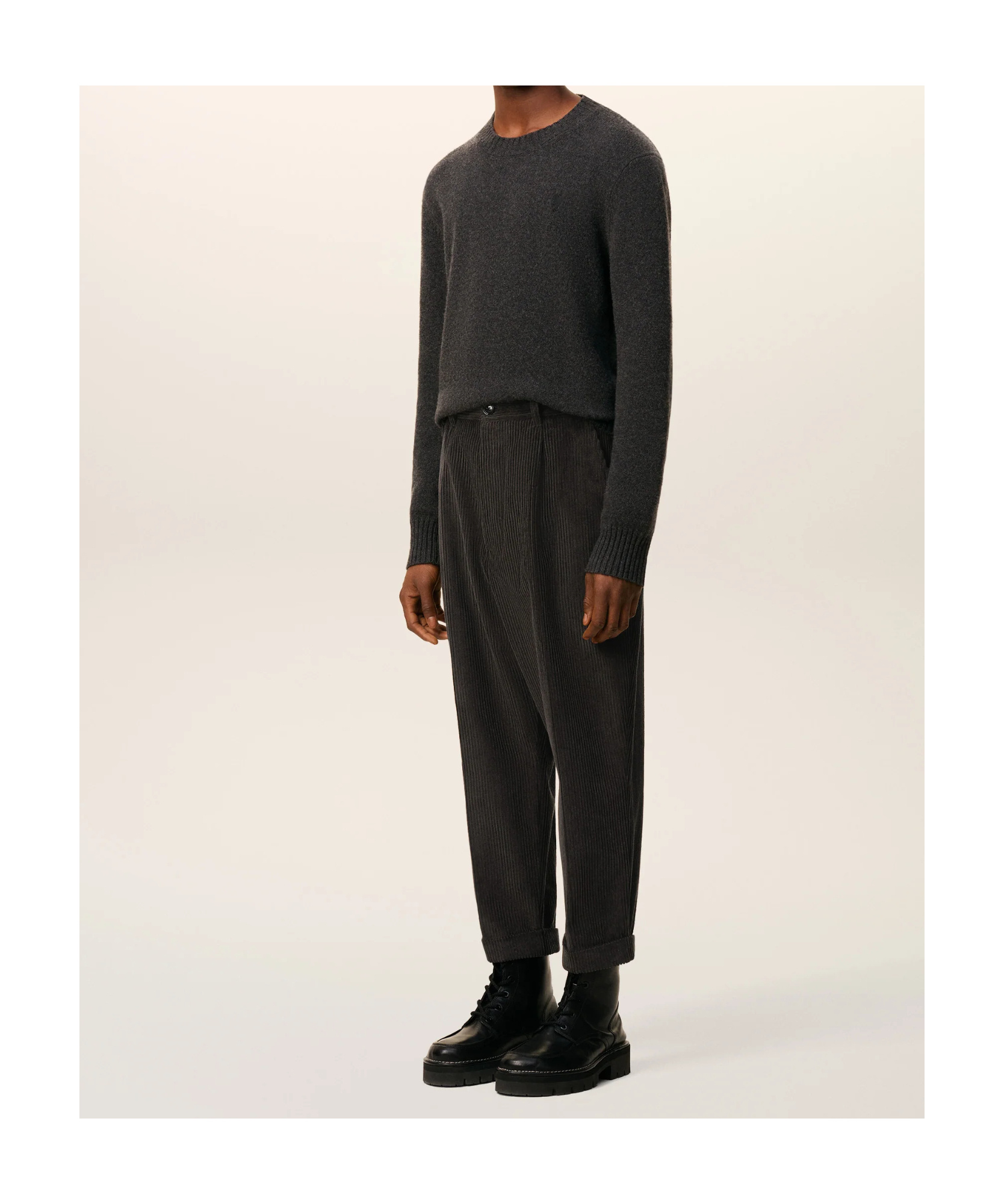 Ami Alexandre Mattiussi Ami Charcoal Grey Corduroy Pleated Cuffed Trousers In Black