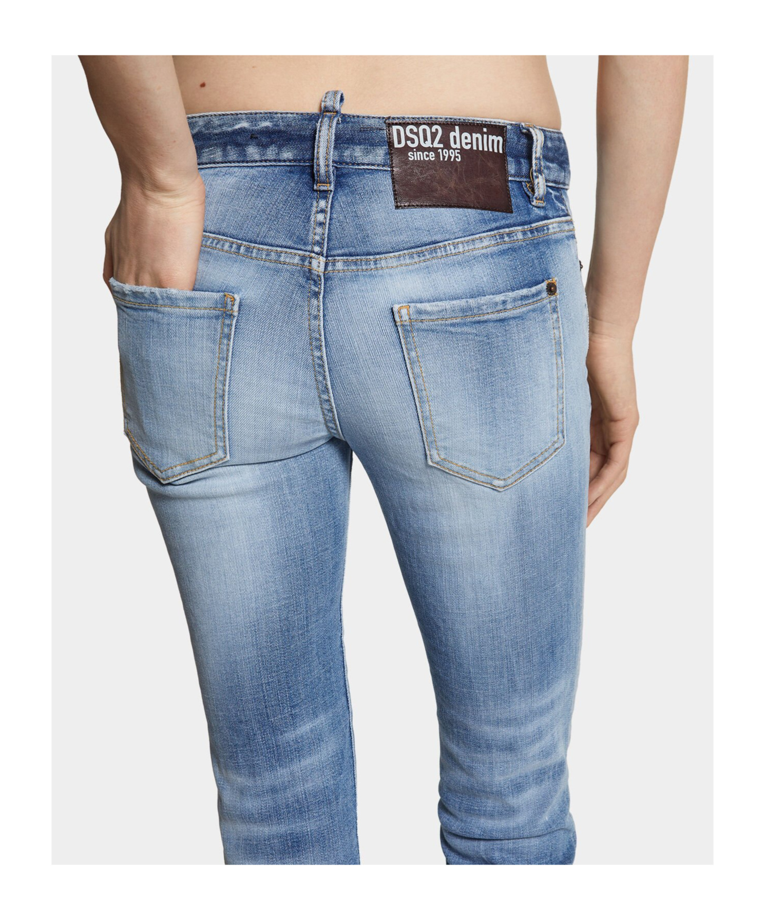Shop Dsquared2 Jennifer Mid-rise Jeans In Blue