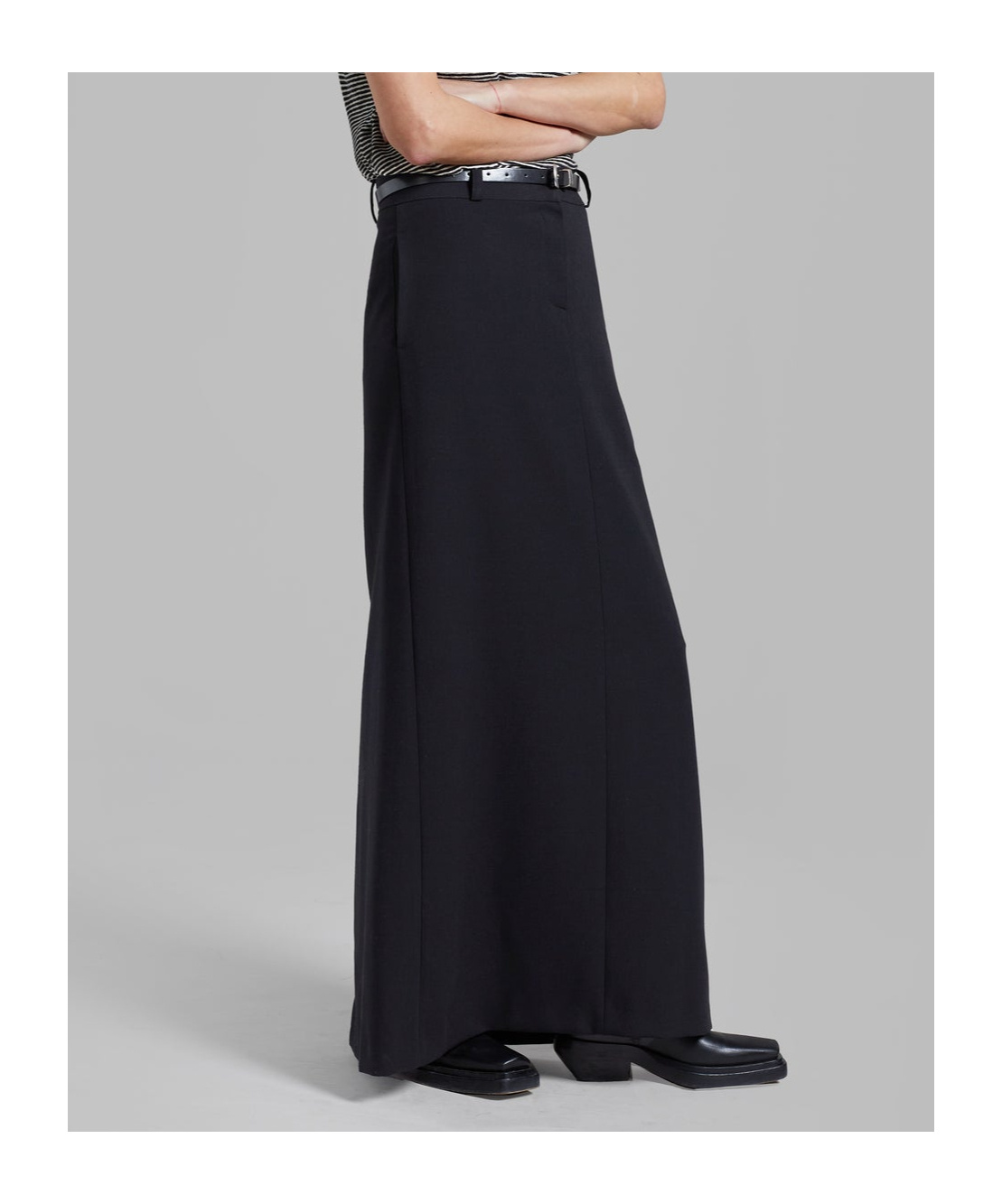 THE FRANKIE SHOP MALVO LONG PENCIL SKIRT - BLACK