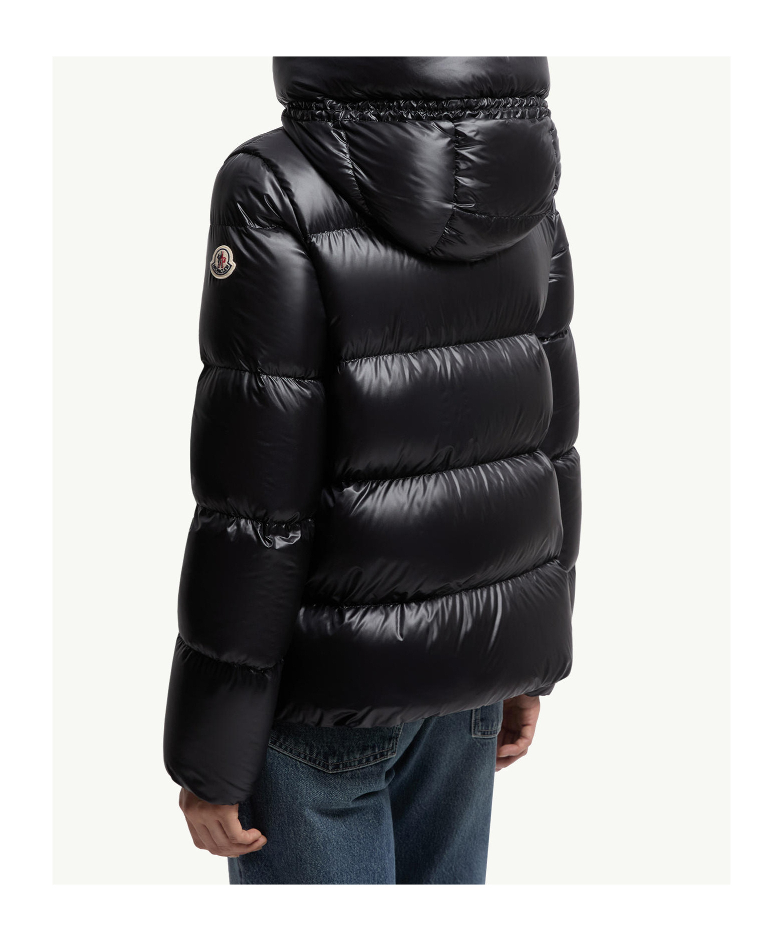 Moncler Serittes Short Down Jacket With Hood In Black