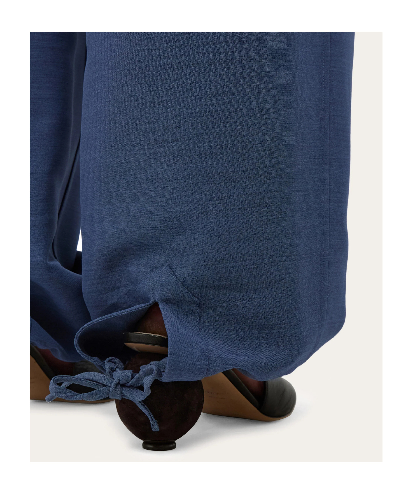 Ferragamo Loose Leg Trouser In Blue