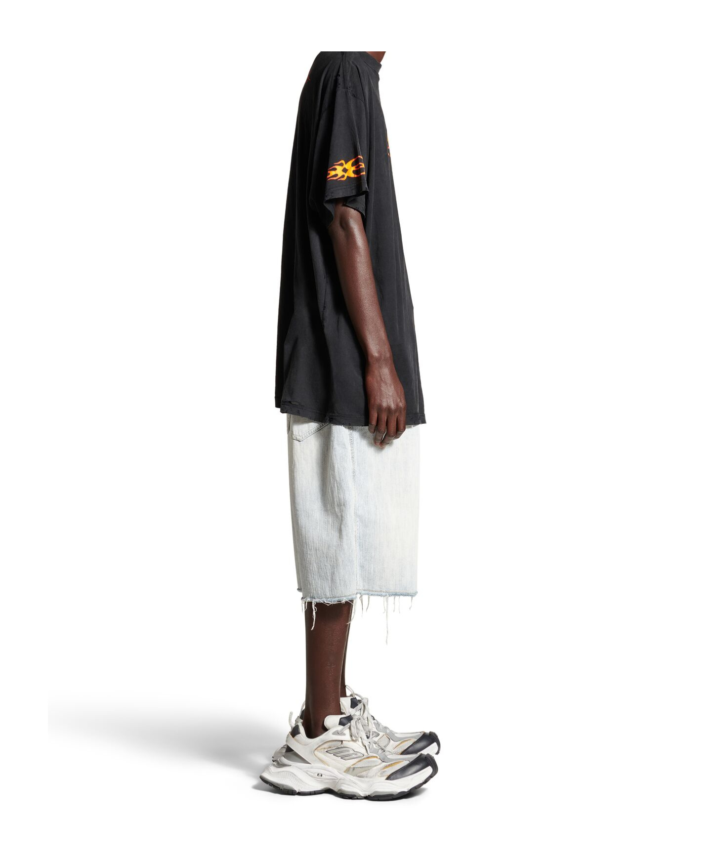 Balenciaga Men's Burning Unity Oversized T-shirt In Black