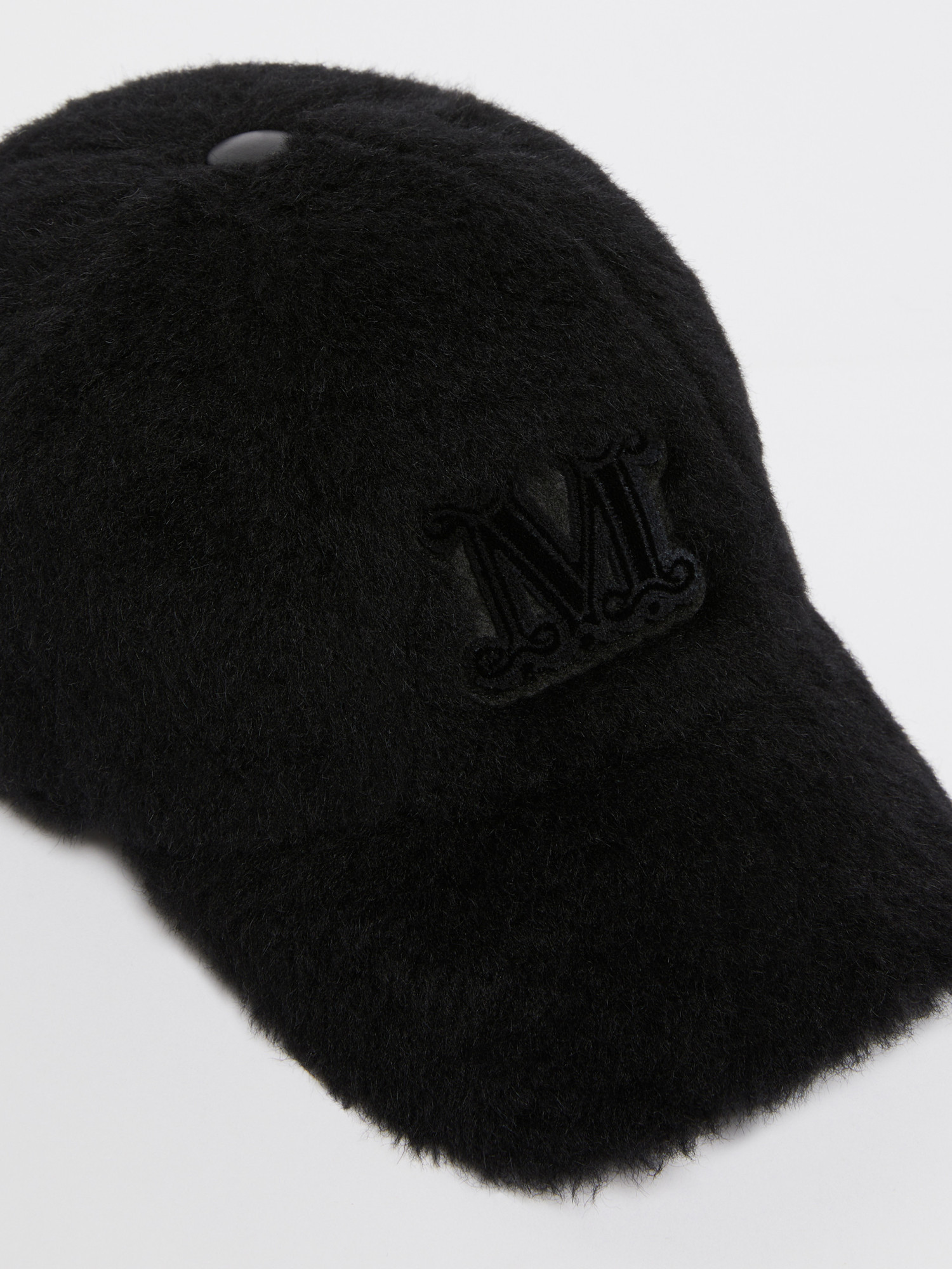 Max Mara Logo Wool Hat In Black