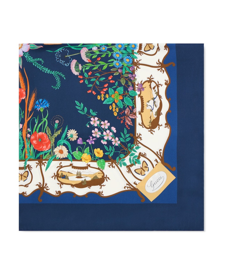 Gucci Printed Silk Twill Carré In Blue