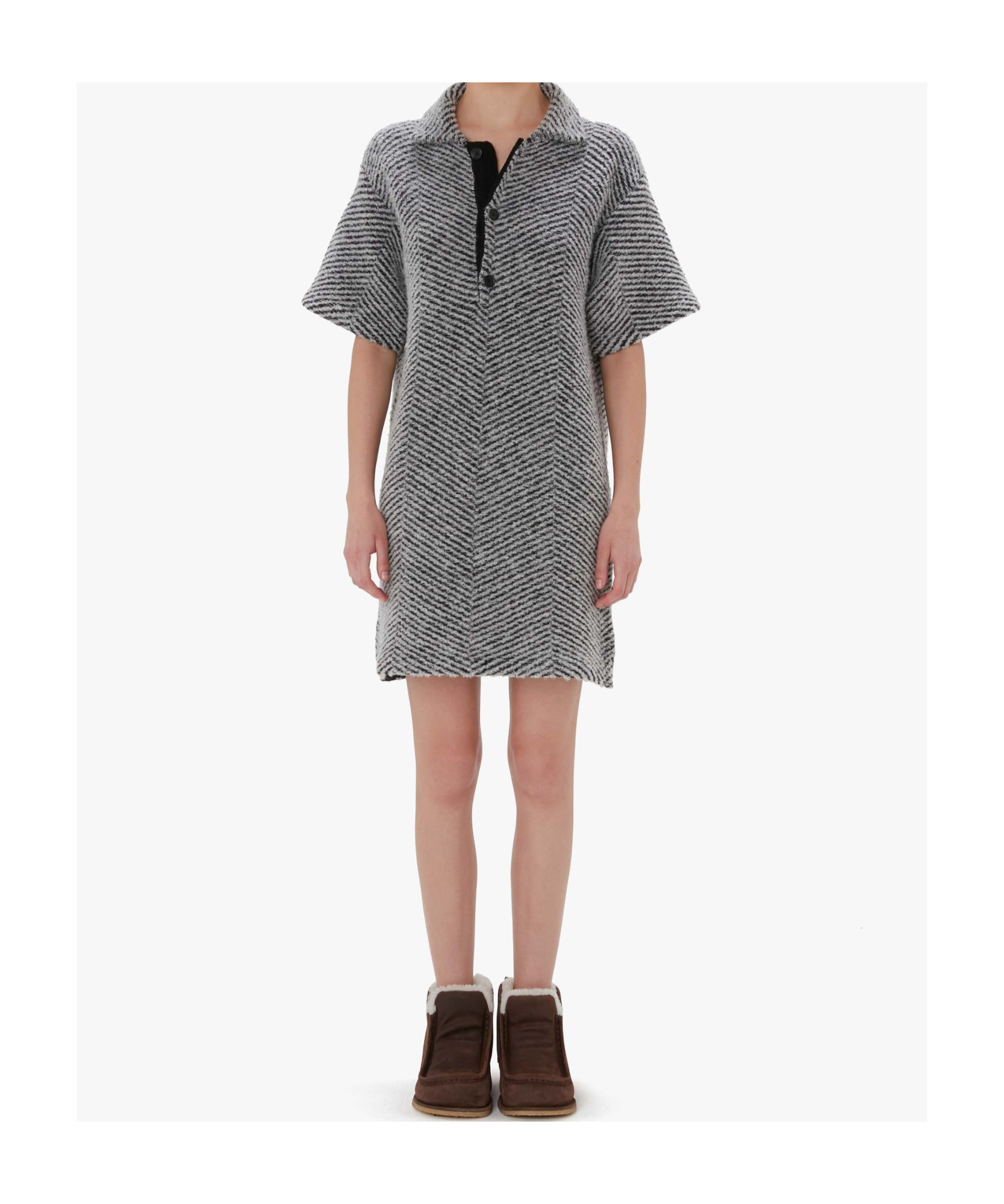 Shop Jw Anderson Logo-plaque Knit Polo Dress In Gray