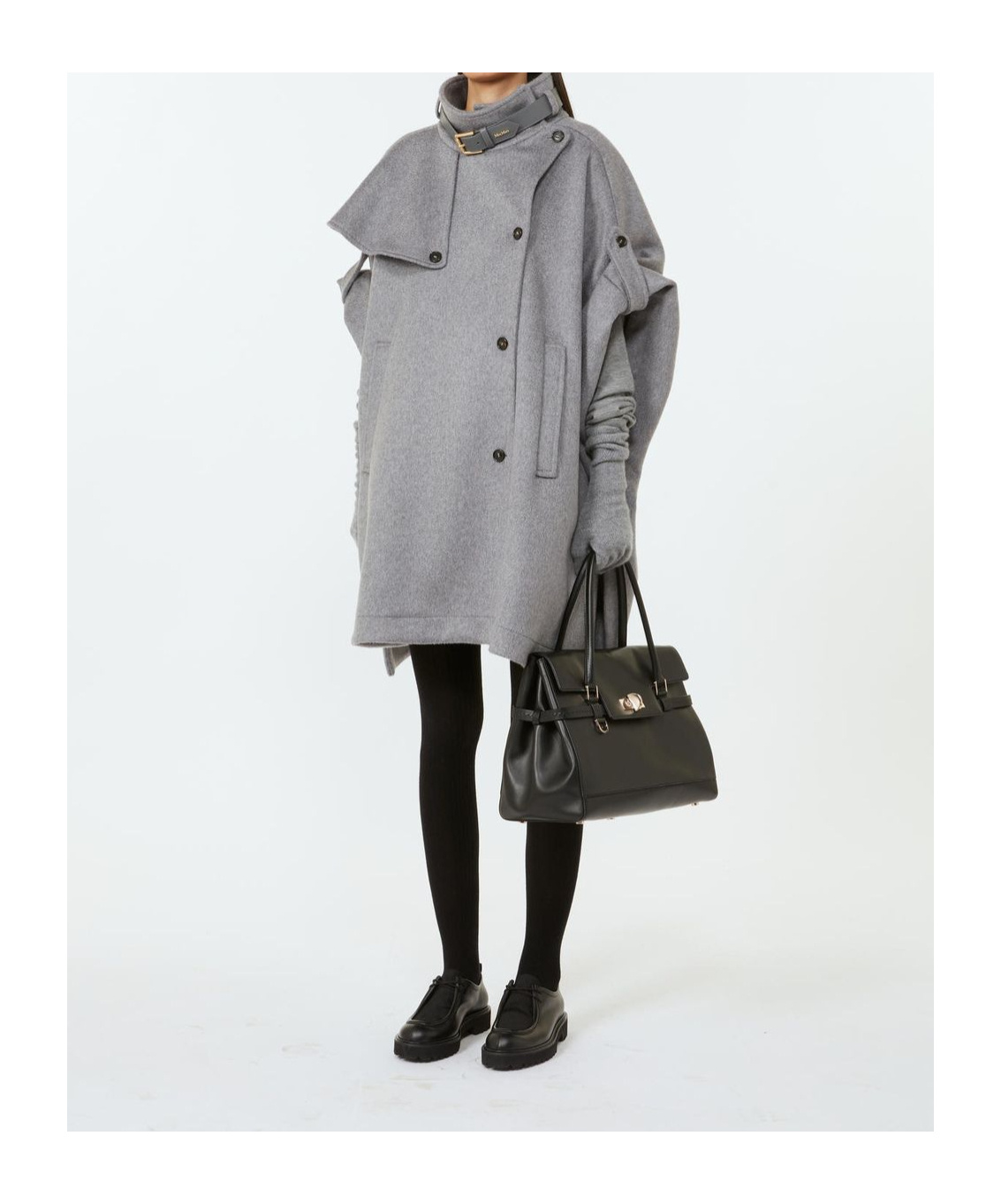 Max Mara Natural Leather Handbag In Black