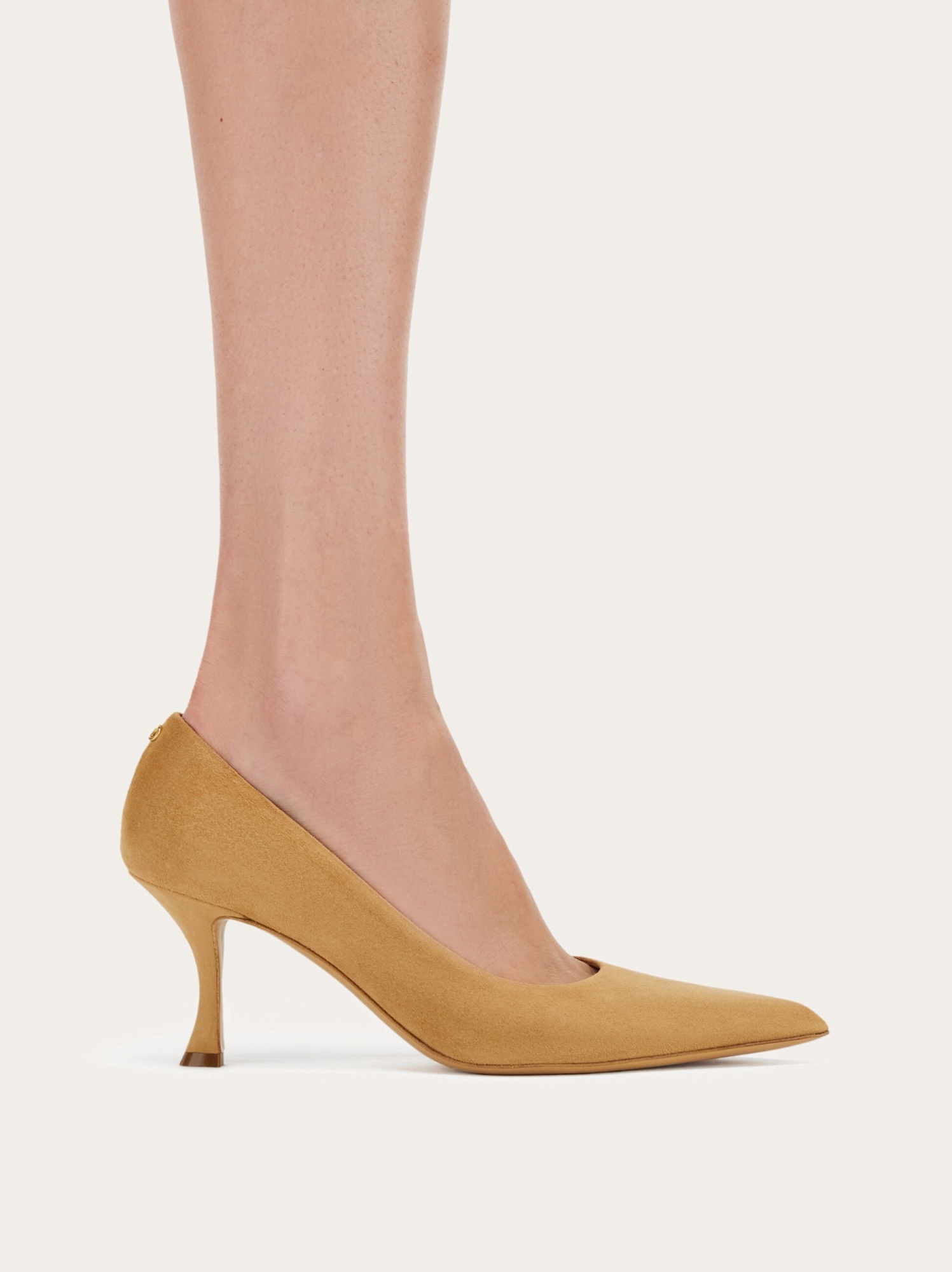 Ferragamo Women's Heeled Shoes In Brown