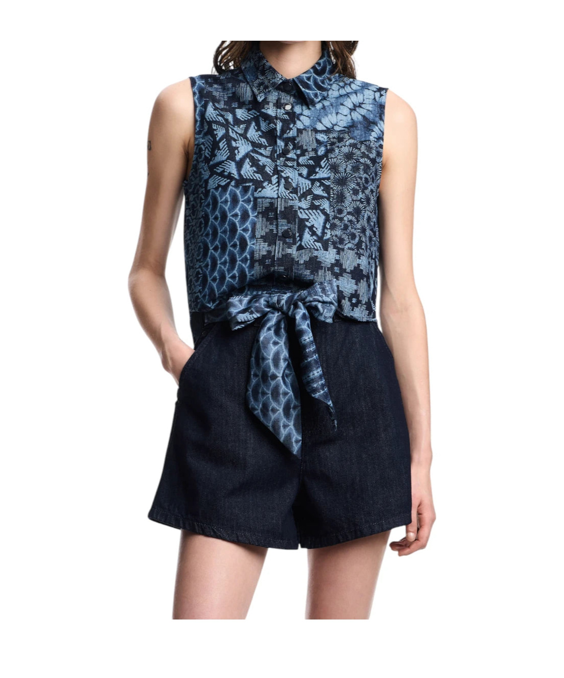 Emporio Armani J77 High-rise Denim Shorts With A Printed Sash In Blue