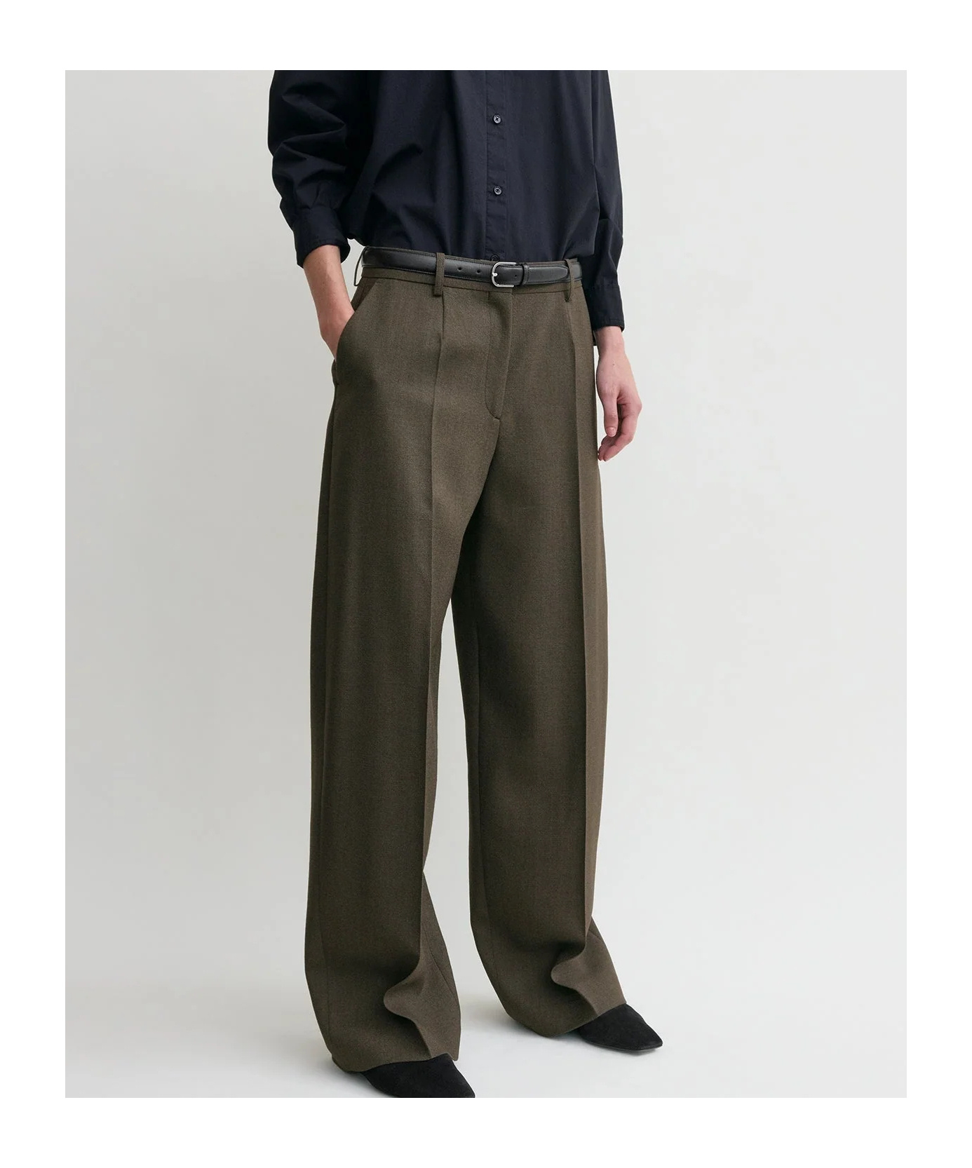 Totême Wide Tailored Trousers Forest In Neutral