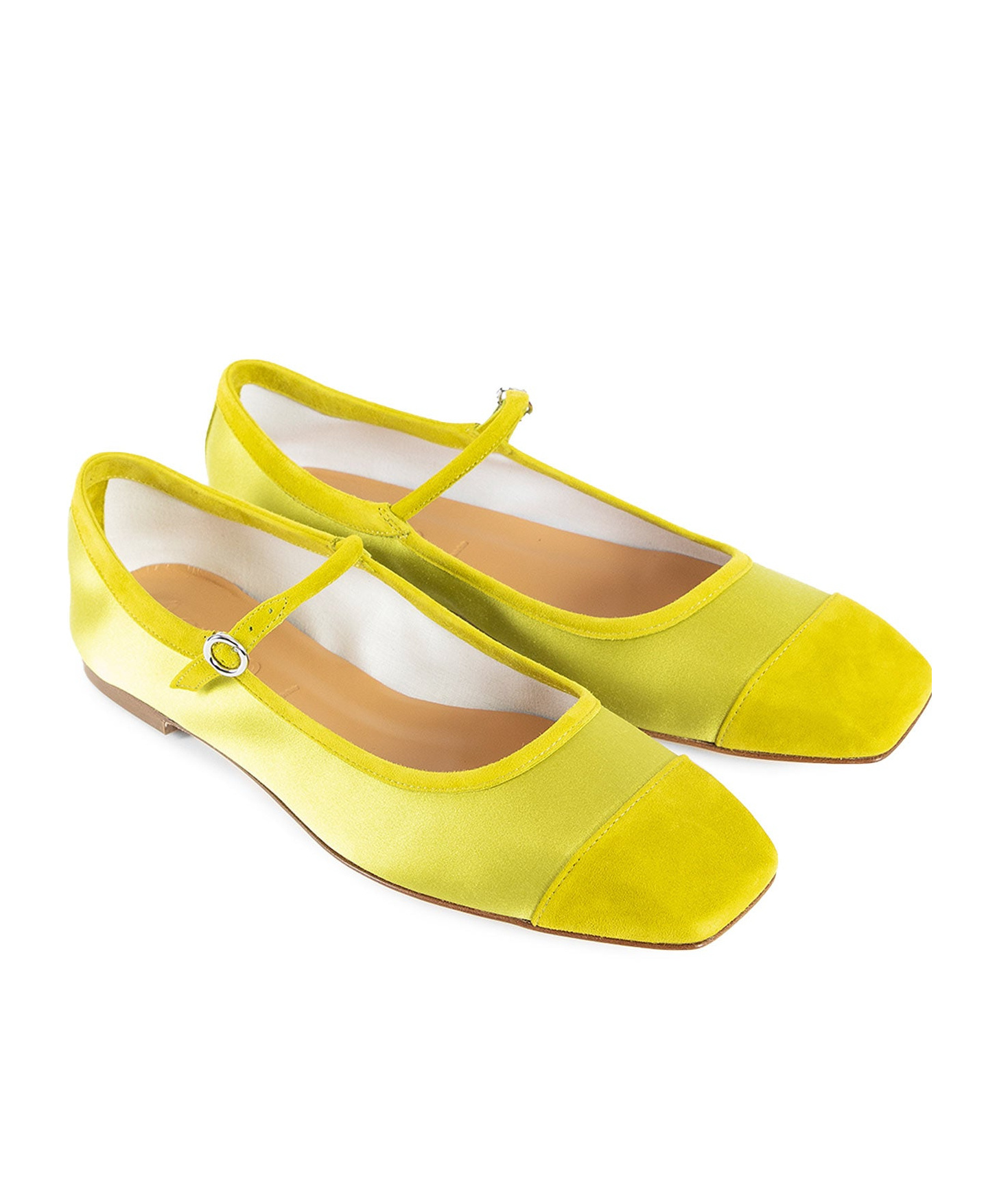 Aeyde Square Toe Flats In Yellow