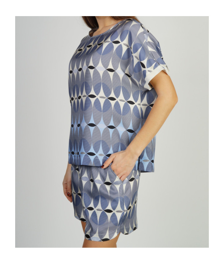 Lorena Antoniazzi Geometric-print Silk T-shirt In Gray