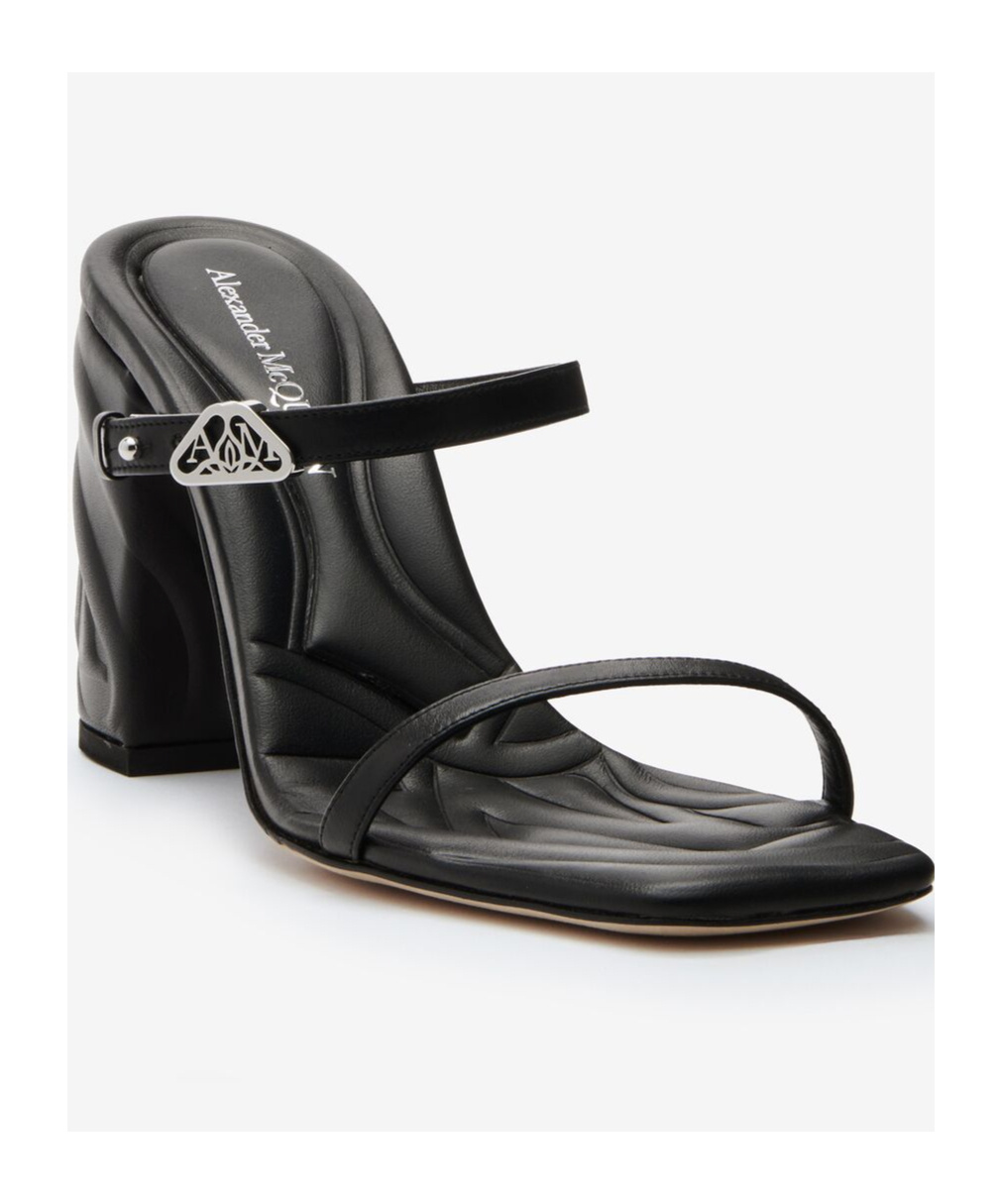 Alexander Mcqueen Seal Mules Mit Riemen 85mm In Black