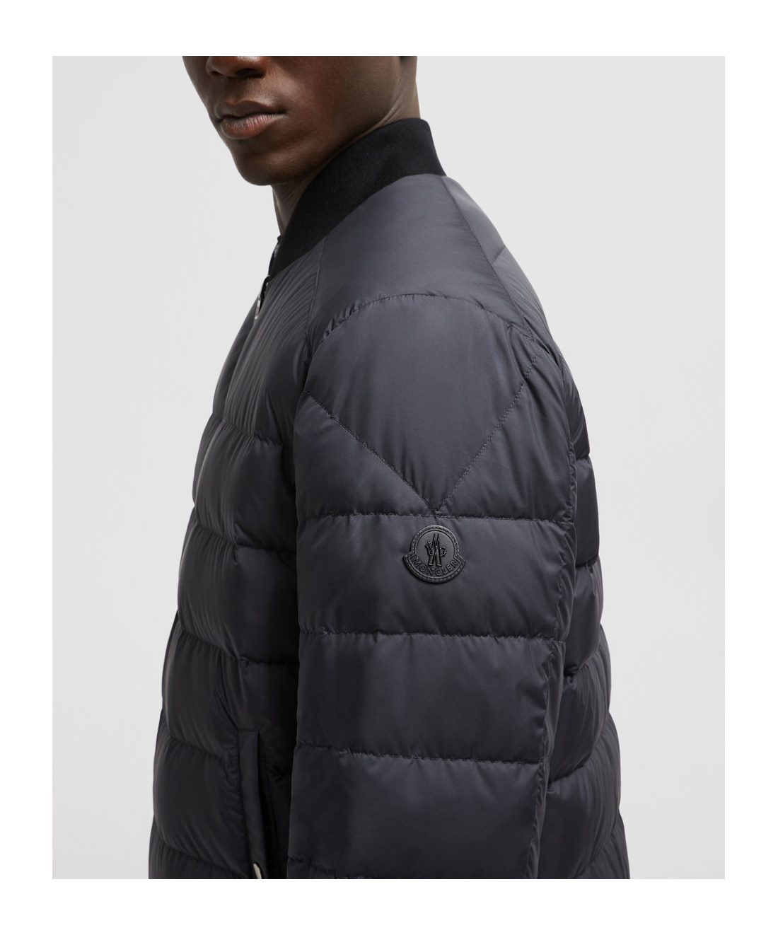 Moncler Diounes Reversible Short Down Jacket In Black
