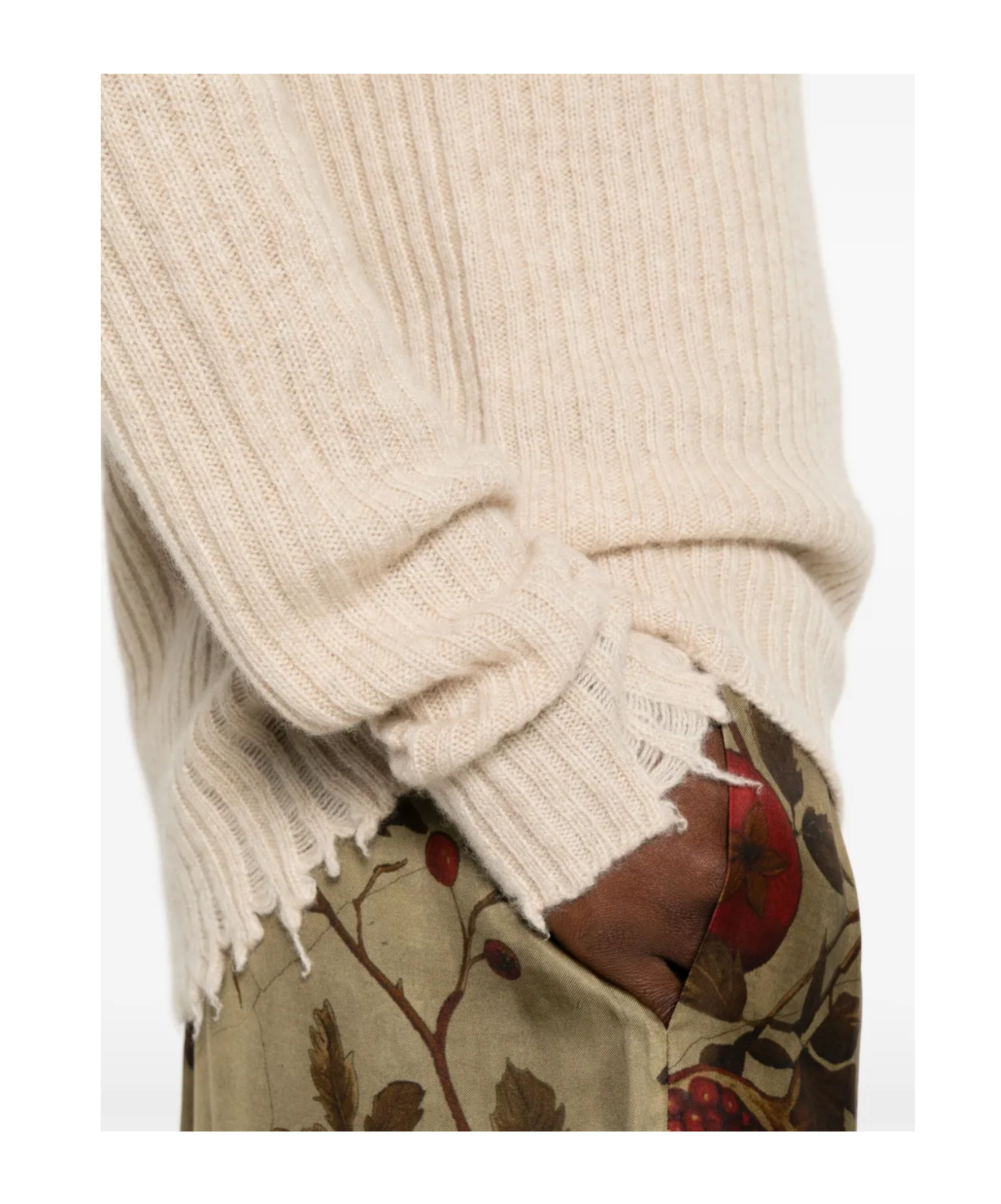 Uma Wang Ribbed Frayed-trims Sweater In Brown