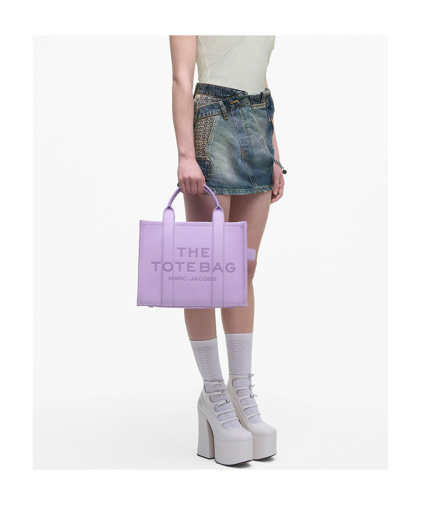 Marc Jacobs The Leather Medium Tote Bag In Purple