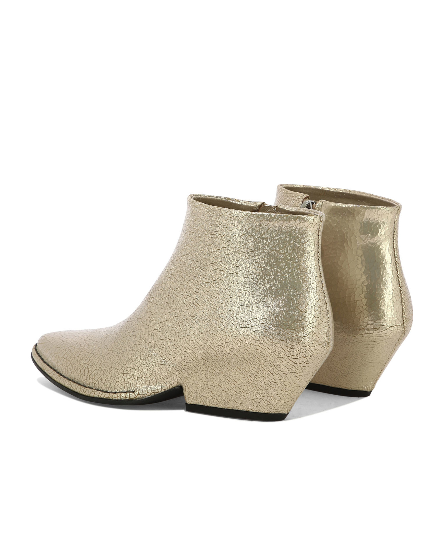 Shop Roberto Del Carlo Pointed Short Boots In Nude