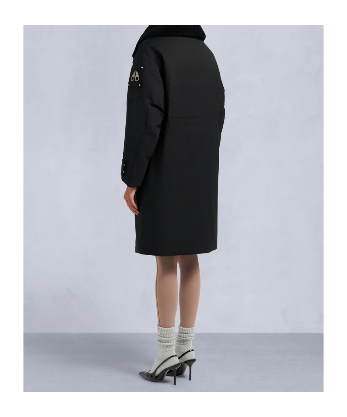 Moose Knuckles Long Sleeve Down Jacket In Black