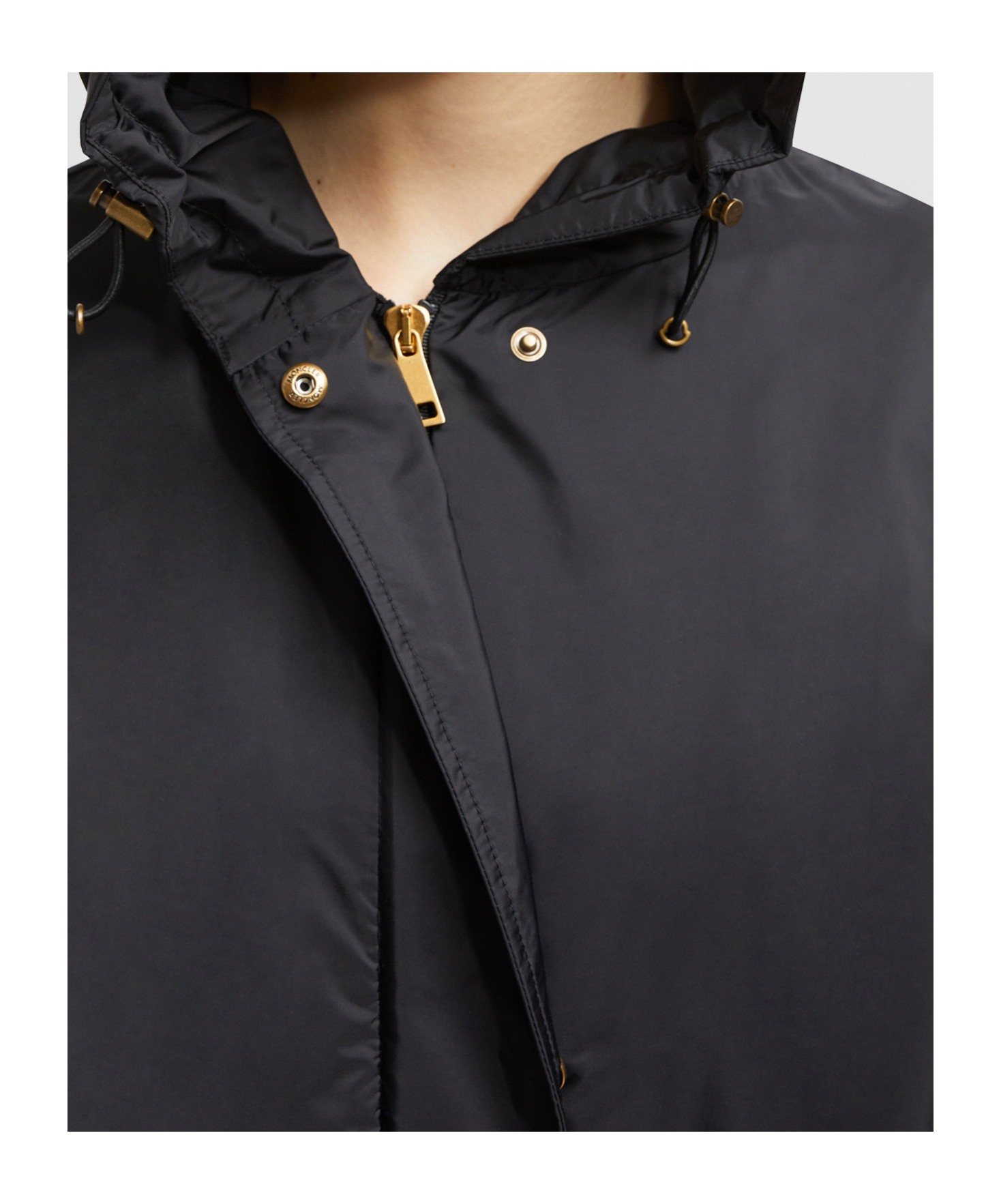 MONCLER HIENGOS HOODED RAIN COAT