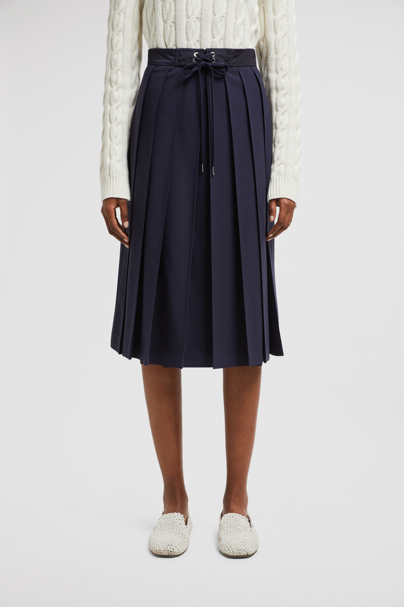 Moncler Wool-blended Pleated Mid-length Dress In Blue