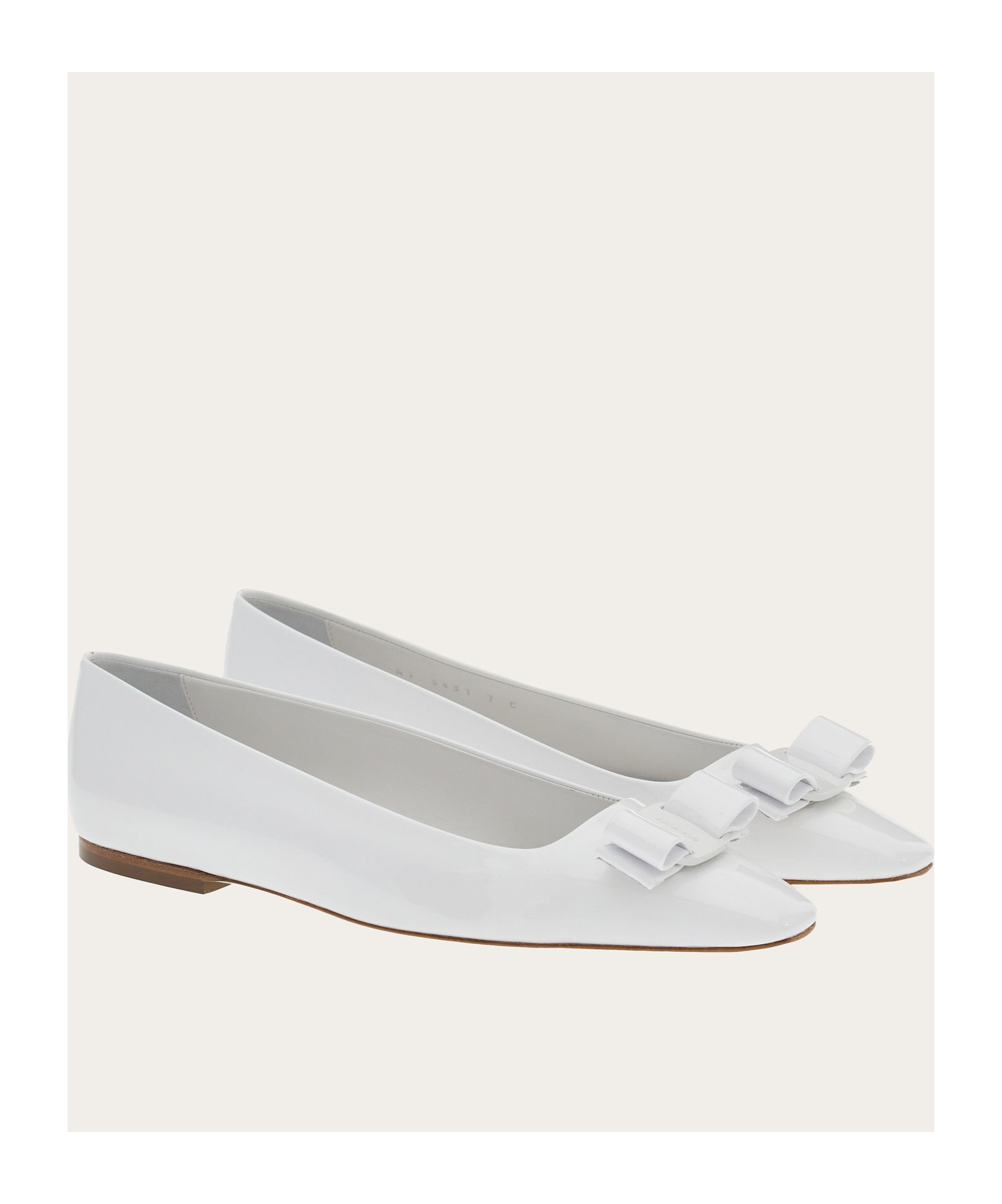Ferragamo 5mm Anz 1 Patent Leather Ballerina Flats In White