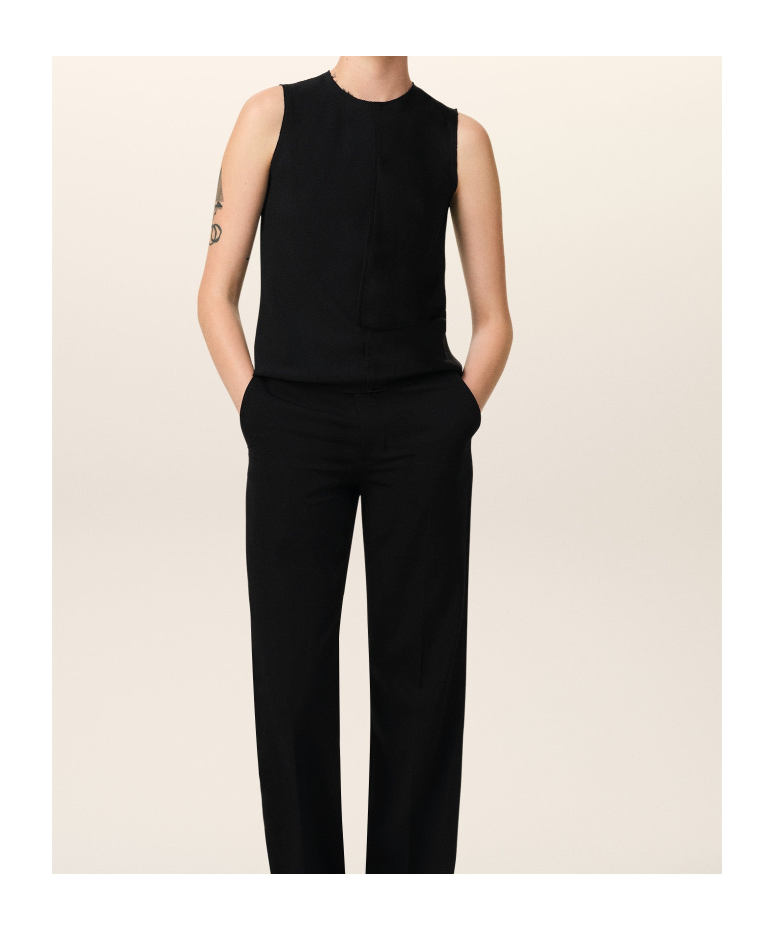 Ami Alexandre Mattiussi Ami Paris Crewneck Sleeveless Top In Black