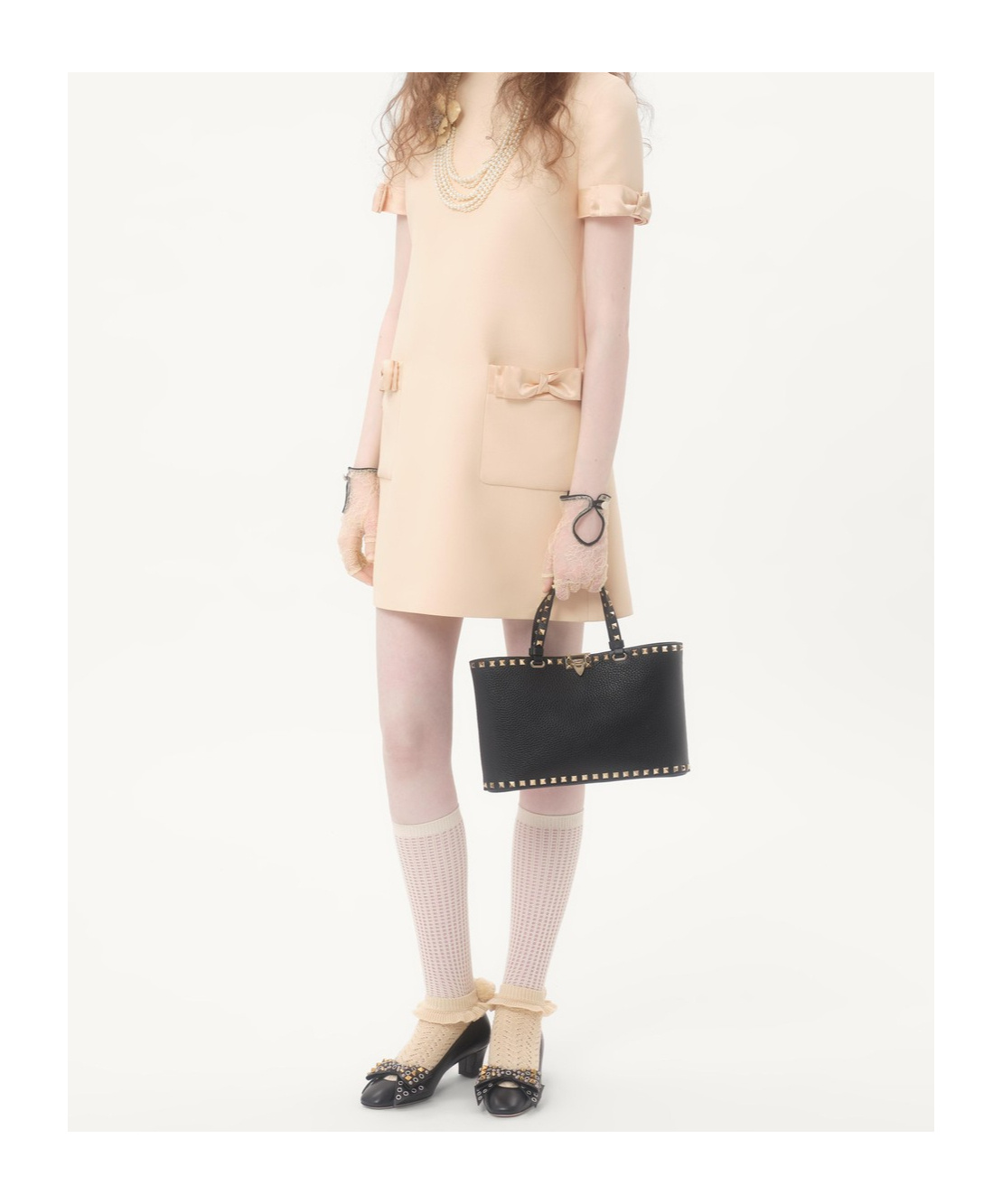 Valentino Garavani Rockstud Small Shopping Bag In Grainy Calfskin