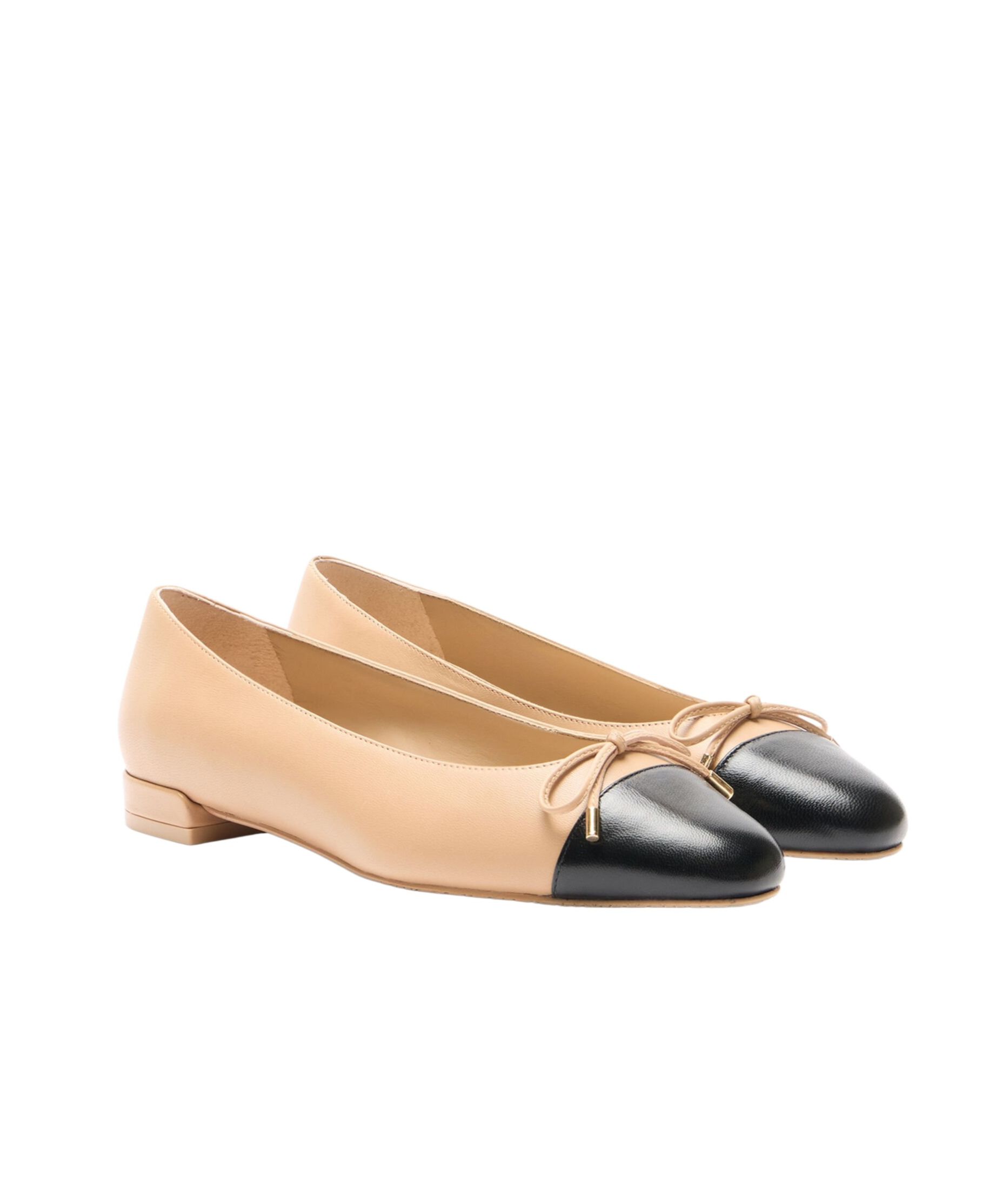 Stuart Weitzman Bow Flat Shoes In Nude