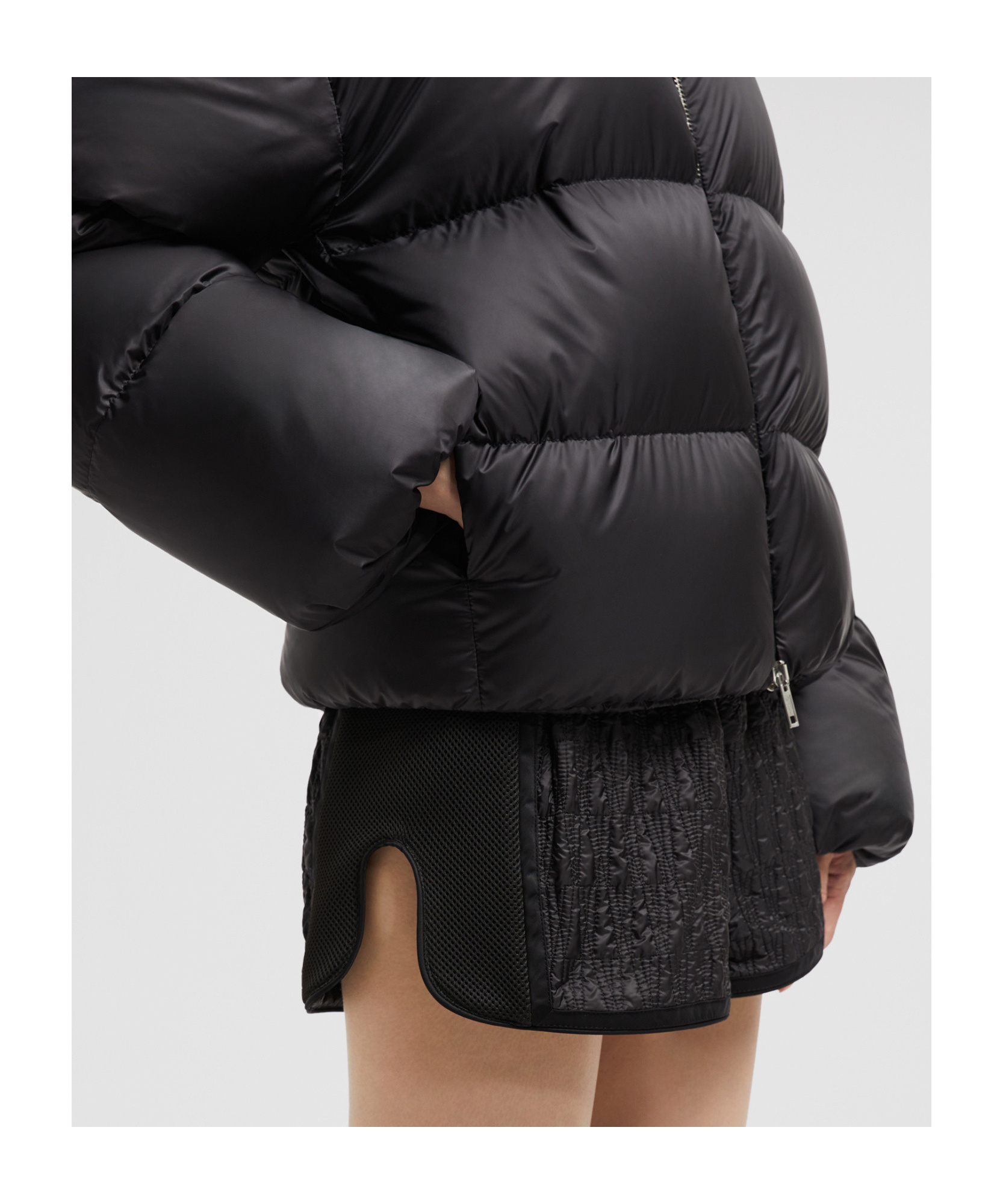 Moncler X Willow Smith Skara Hooded Short Down Jacket In Black