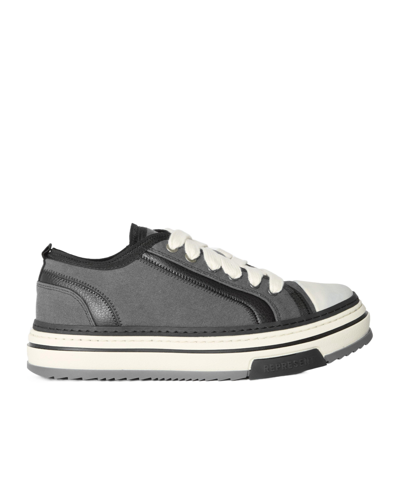 Represent Simple Casual Shoes In Multi