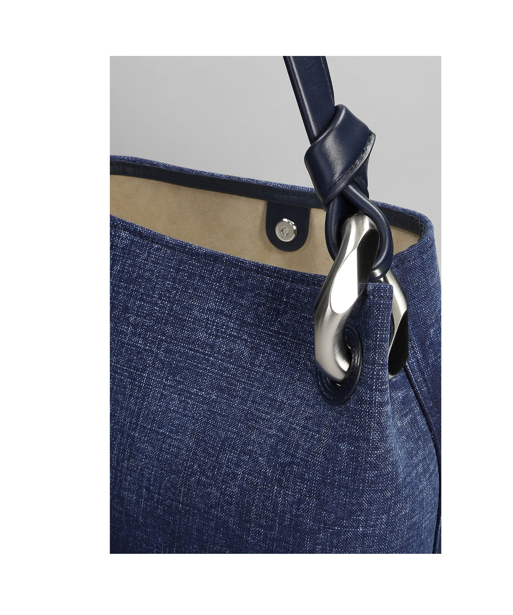 Jw Anderson Jwa Corner Bucket Bag In Black