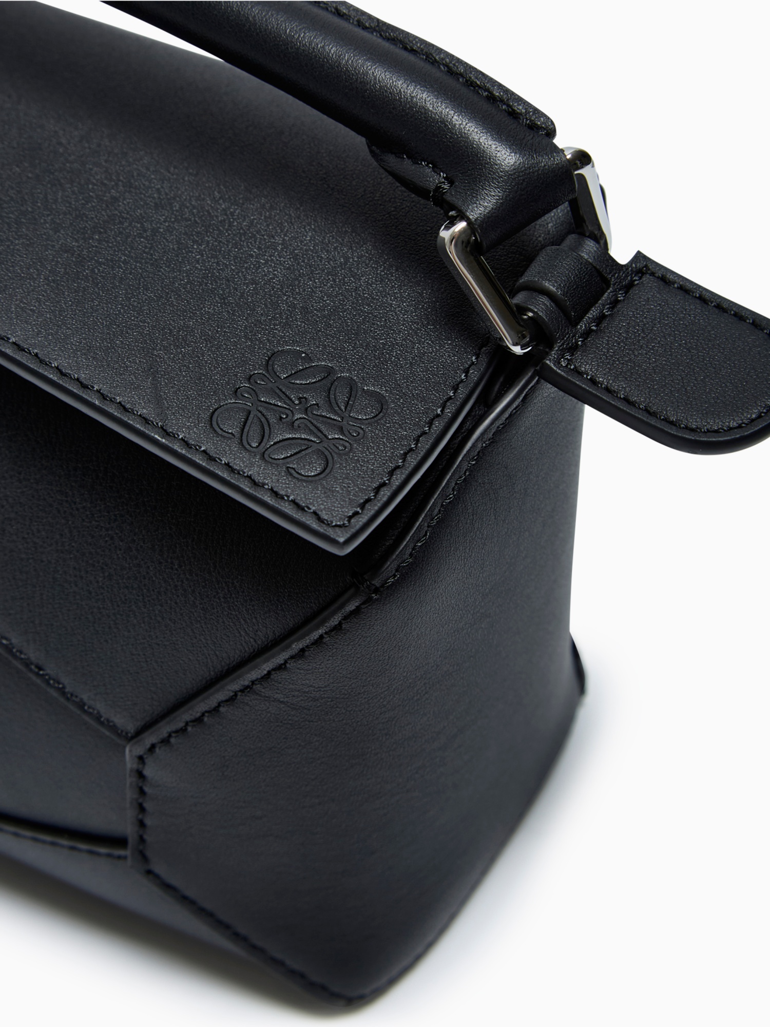 Loewe Puzzle Mini Bag In Black