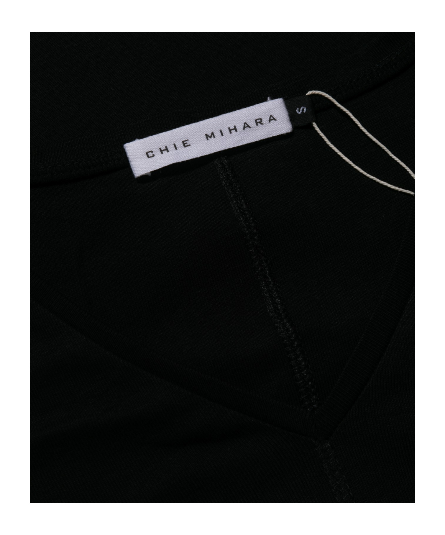 Chie Mihara V-neck Long-sleeved T-shirt In Black